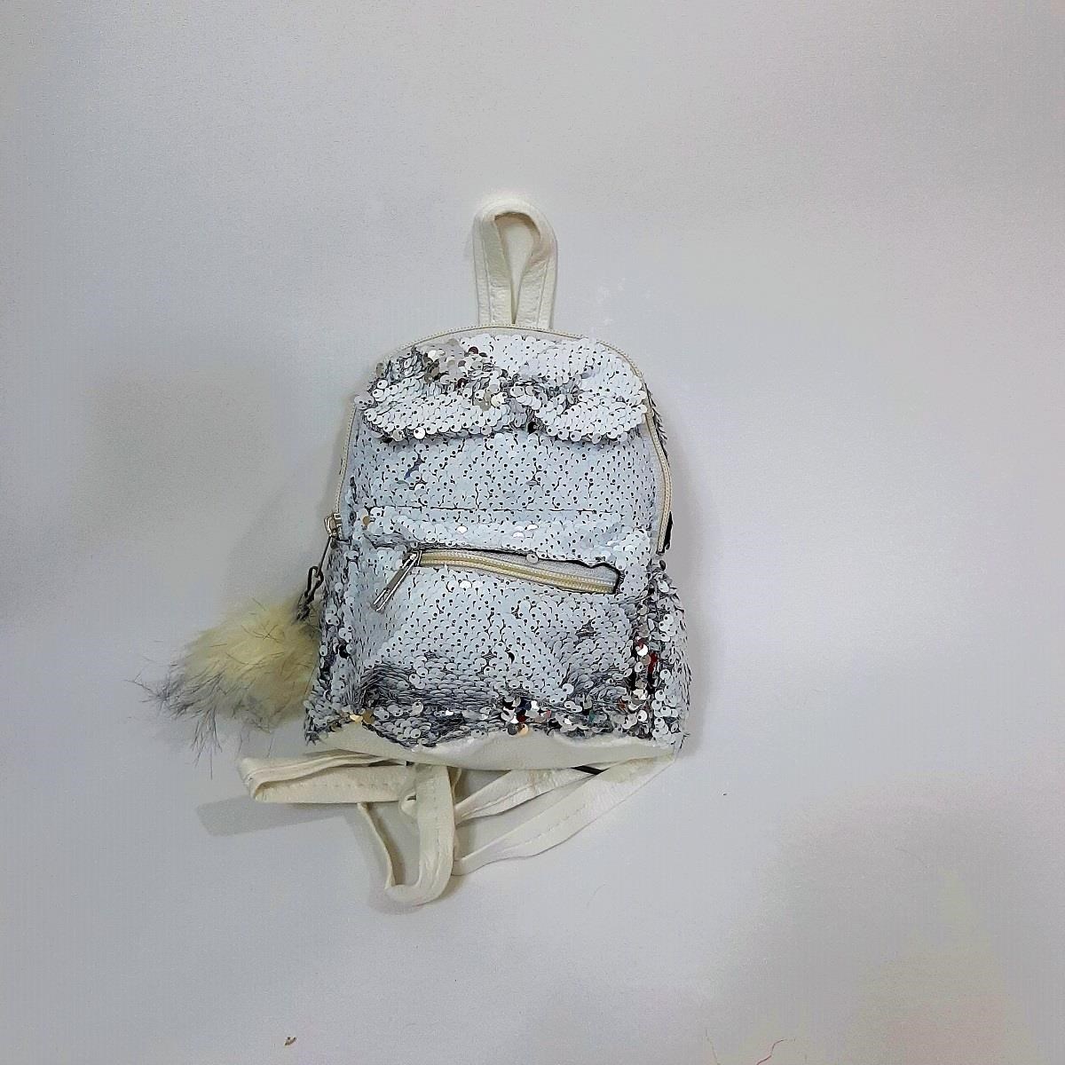 Fiyra crn Beyaz Pullu Kız Çocuk Sırt Çantası (16cmx20cmx10cm)
