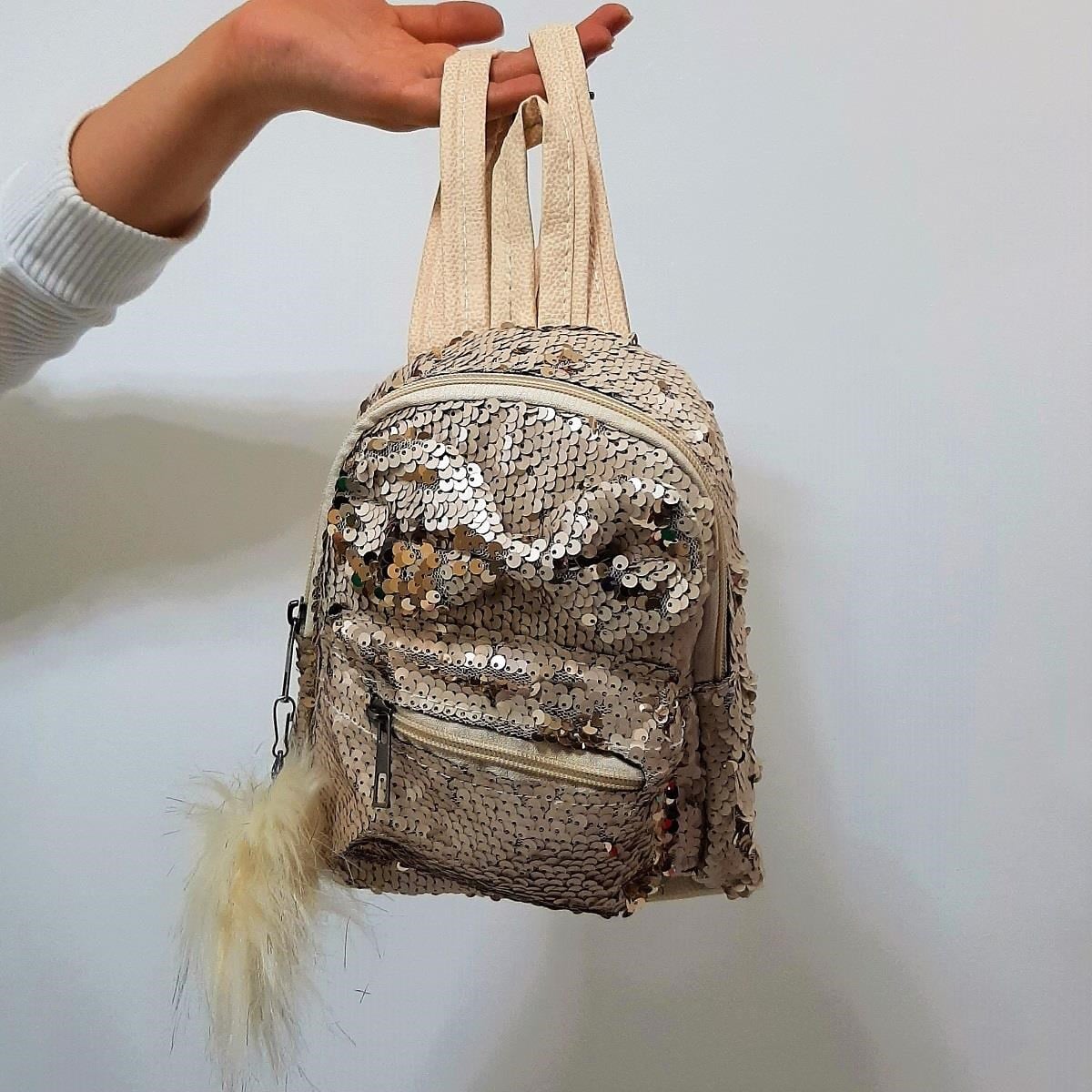 Fiyra crn Krem Pullu Kız Çocuk Sırt Çantası (16cmx20cmx10cm)