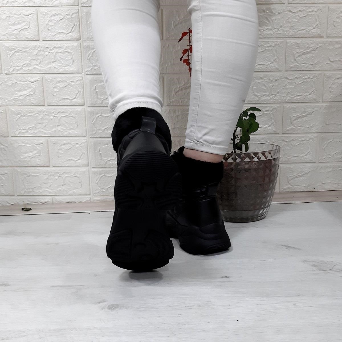 M.P 1408 Siyah Kaymaz Taban 18cm Kısa Bayan Bot