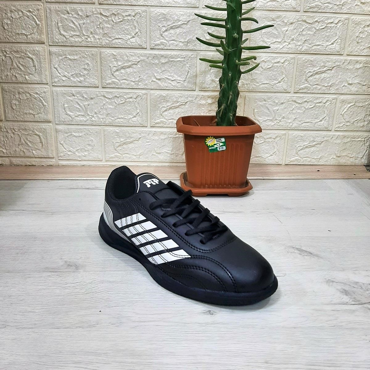 M.P 1351 Siyah-Beyaz Kaymaz Taban Futsal Futbol Ayakkabı