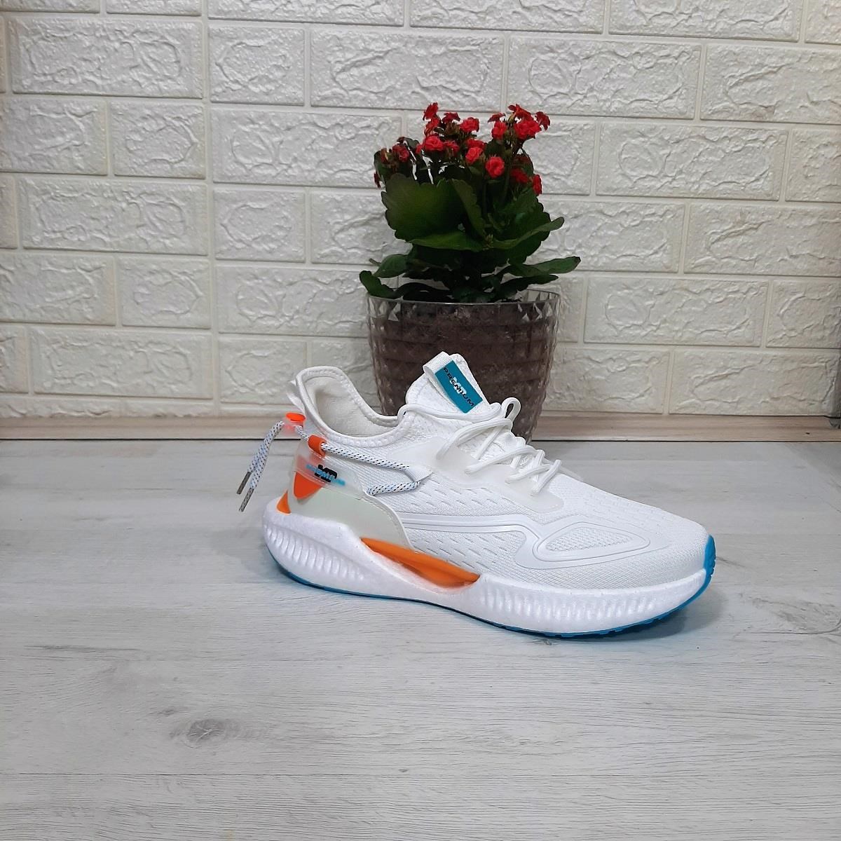 M.P 1659 Beyaz Renk Kaymaz Rahat HAfif Spor Ayakkabı