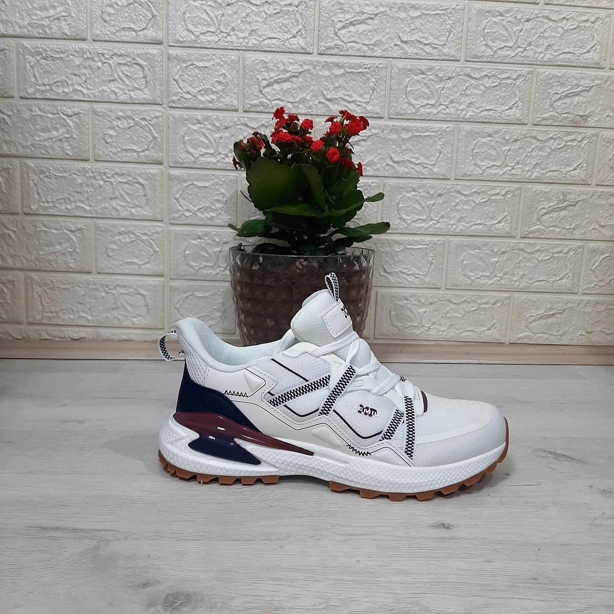 M.P. 1642 Beyaz Memoryfoam Kaydırmaz Rahat Spor Ayakkabı
