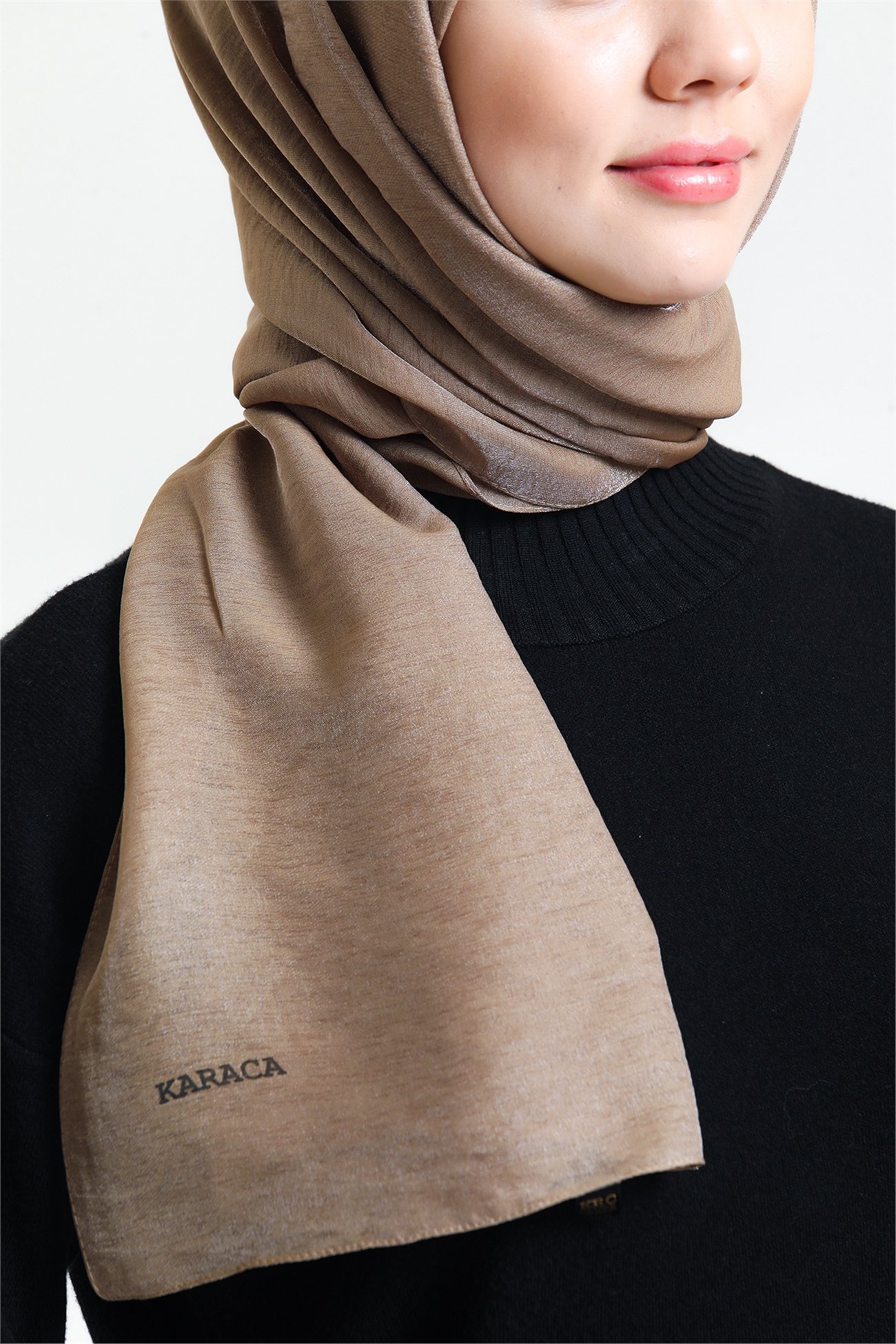 KARACAPIRILTI ŞALKaraca Pırıltı Şal - AÇIK KAHVE