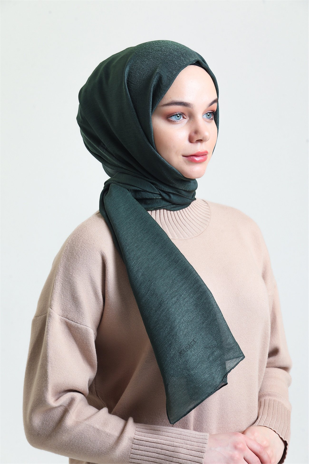 KARACAPIRILTI ŞALKaraca Pırıltı Şal - HAKİ