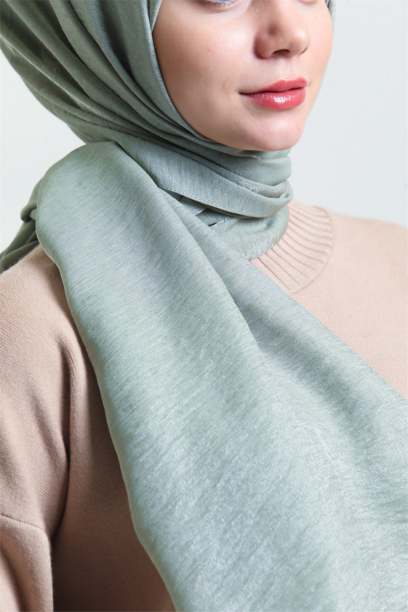 KARACAPIRILTI ŞALKaraca Pırıltı Şal - MİNT YEŞİLİ