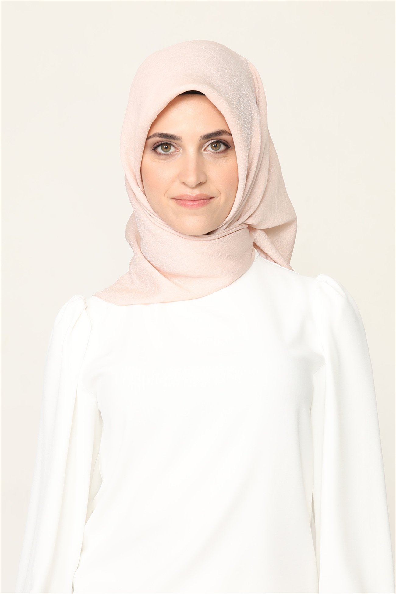 KARACASİMLİ VİSKONKaraca Simli Viskon Eşarp - PASTEL SOMON