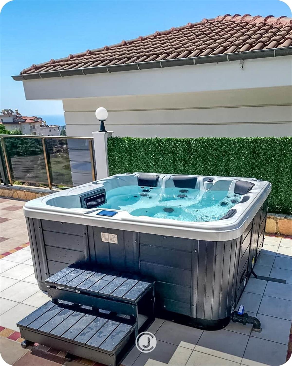 Dış Mekan Isıtmalı 6 Kişilik Bahçe ve Teras Spa Jakuzi 200x200X85 (h) cm
