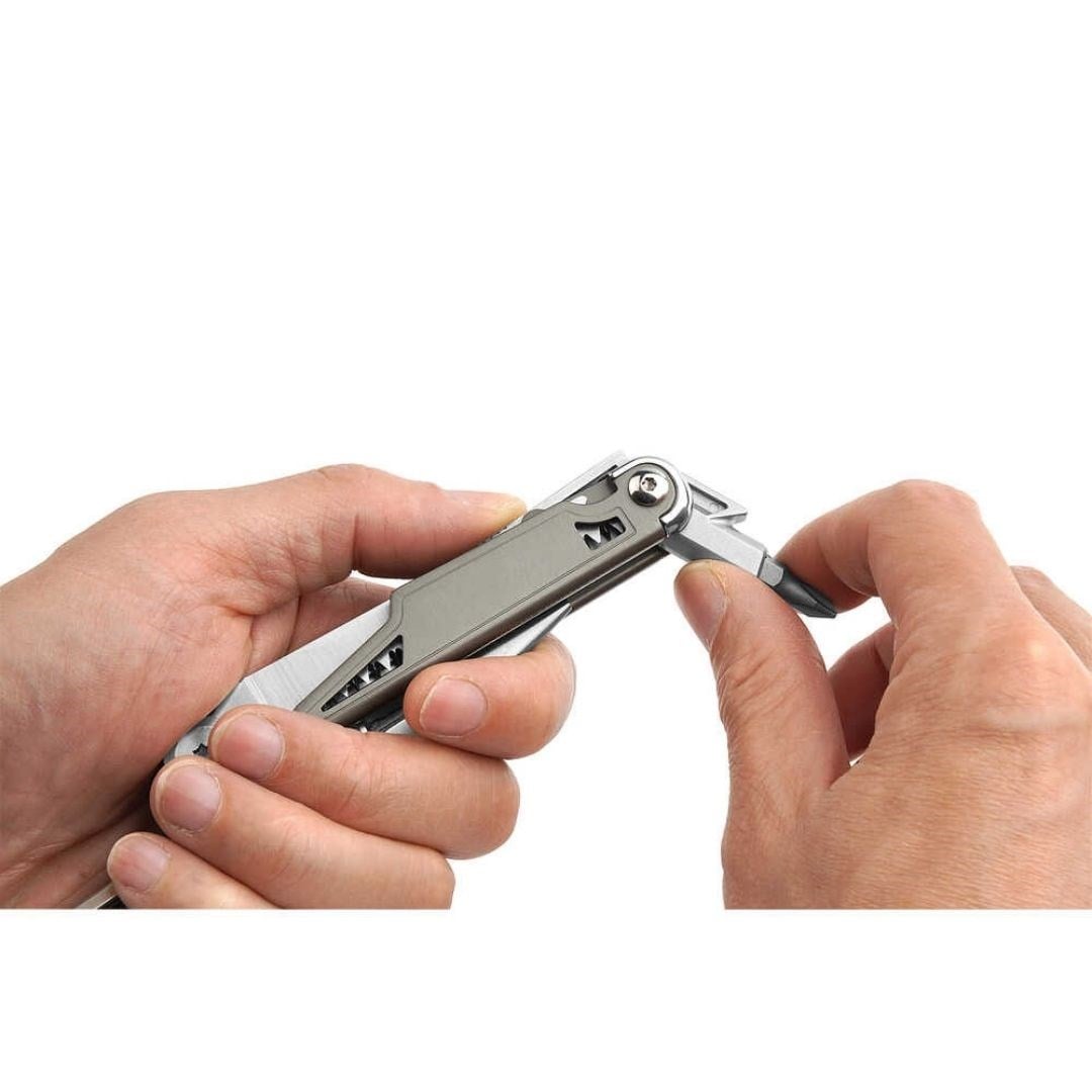 Rocktol 19 Fonksiyonlu Multitool Pense Kılıflı