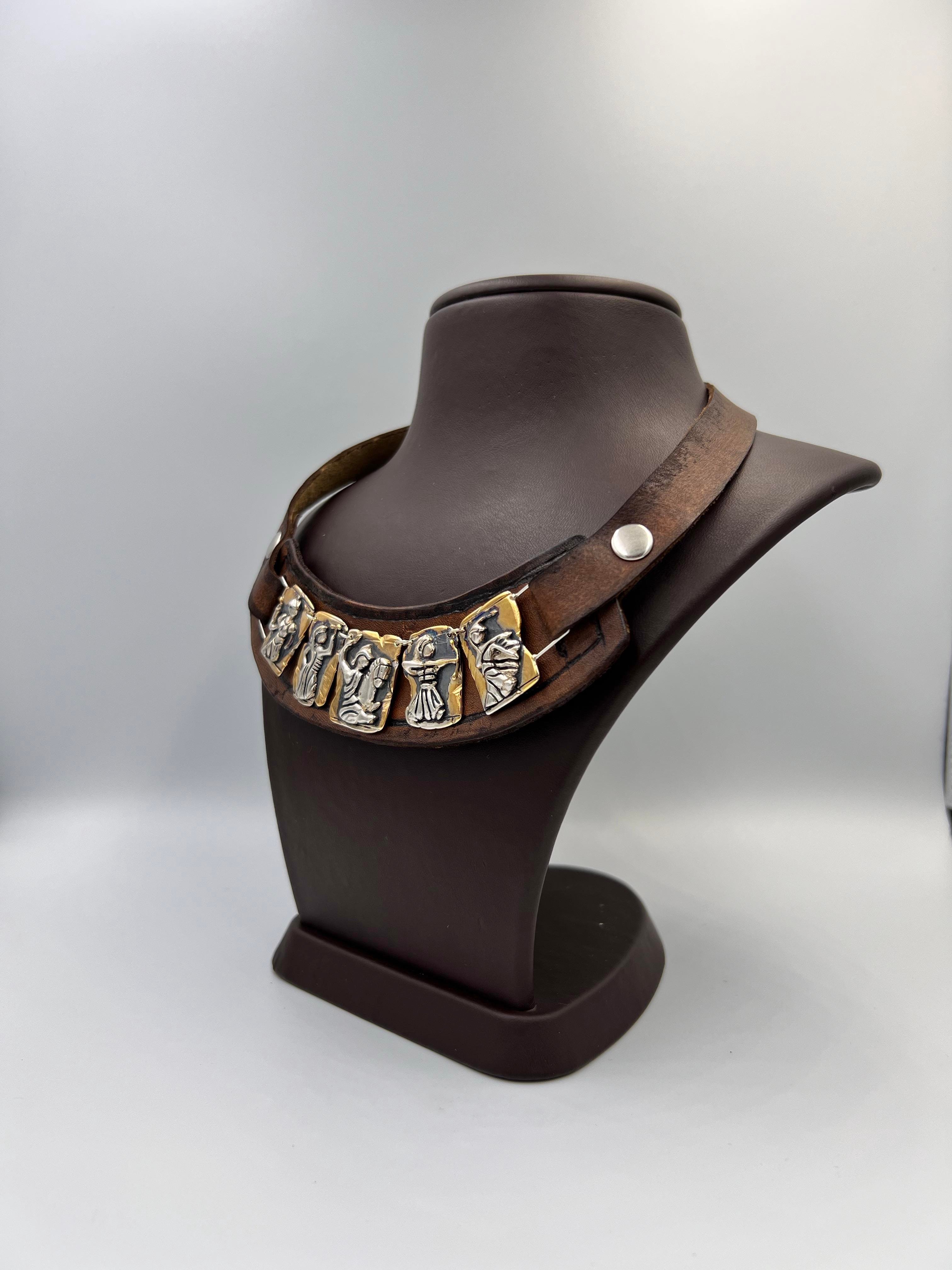 AMAZON KADINLARI DERİ GERDANLIK