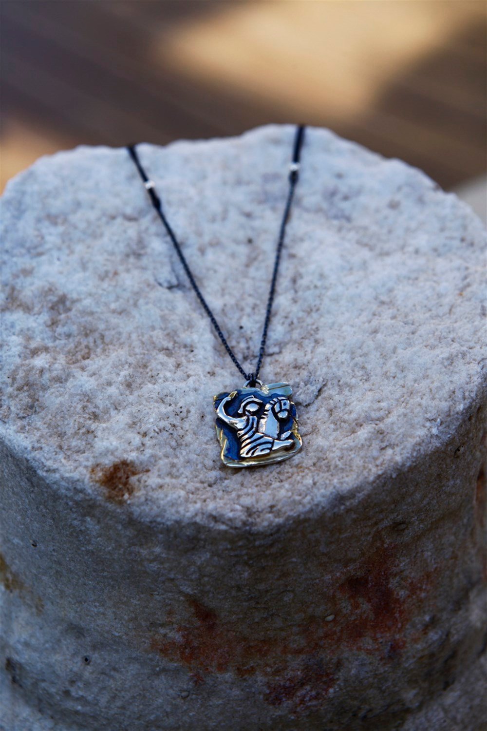 AMAZON KADINLARI TEK KOLYE NO,3