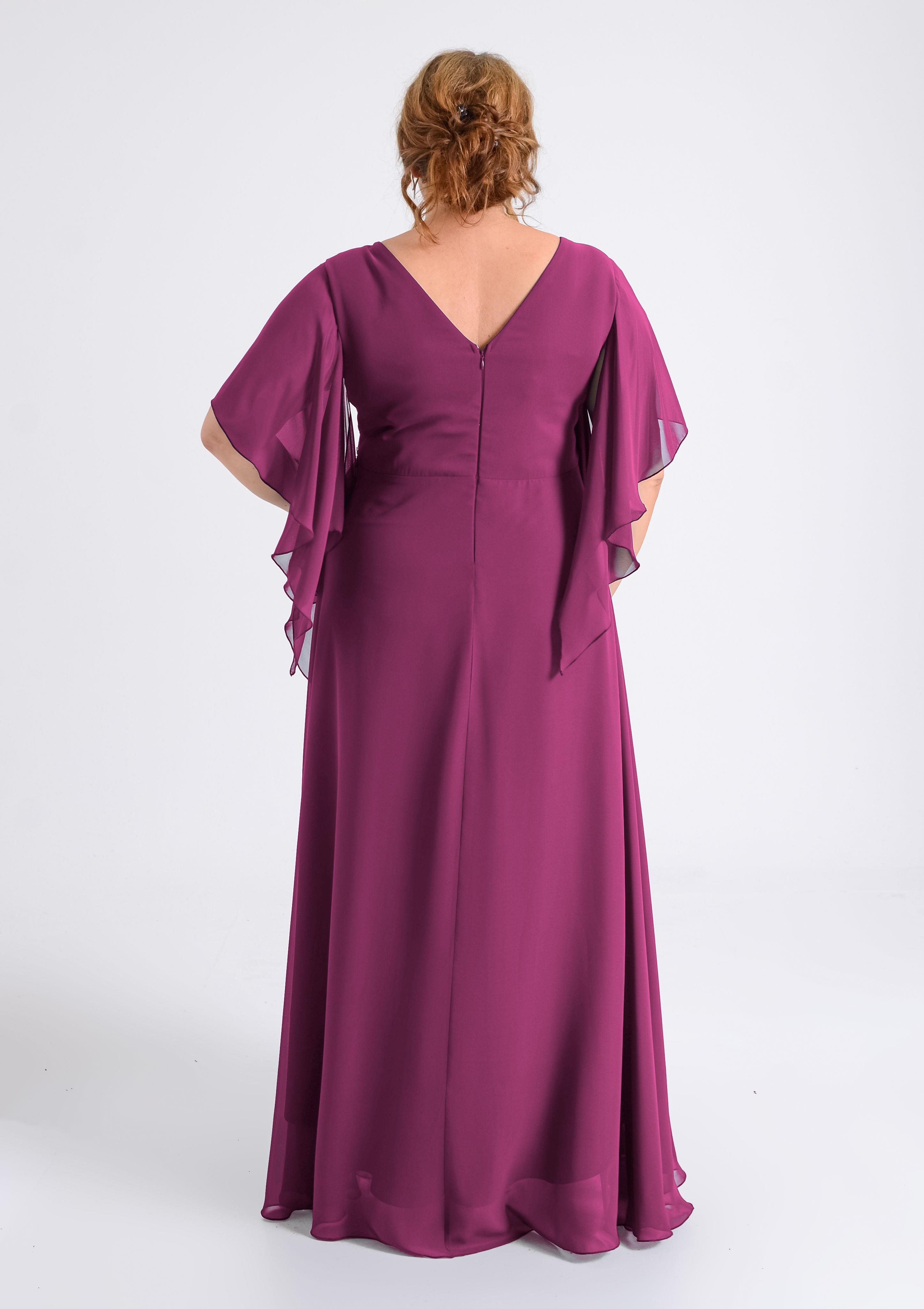 Büyük Beden Fuşya Renkli Yırtmaçlı Uzun Şifon Abiye Elbise