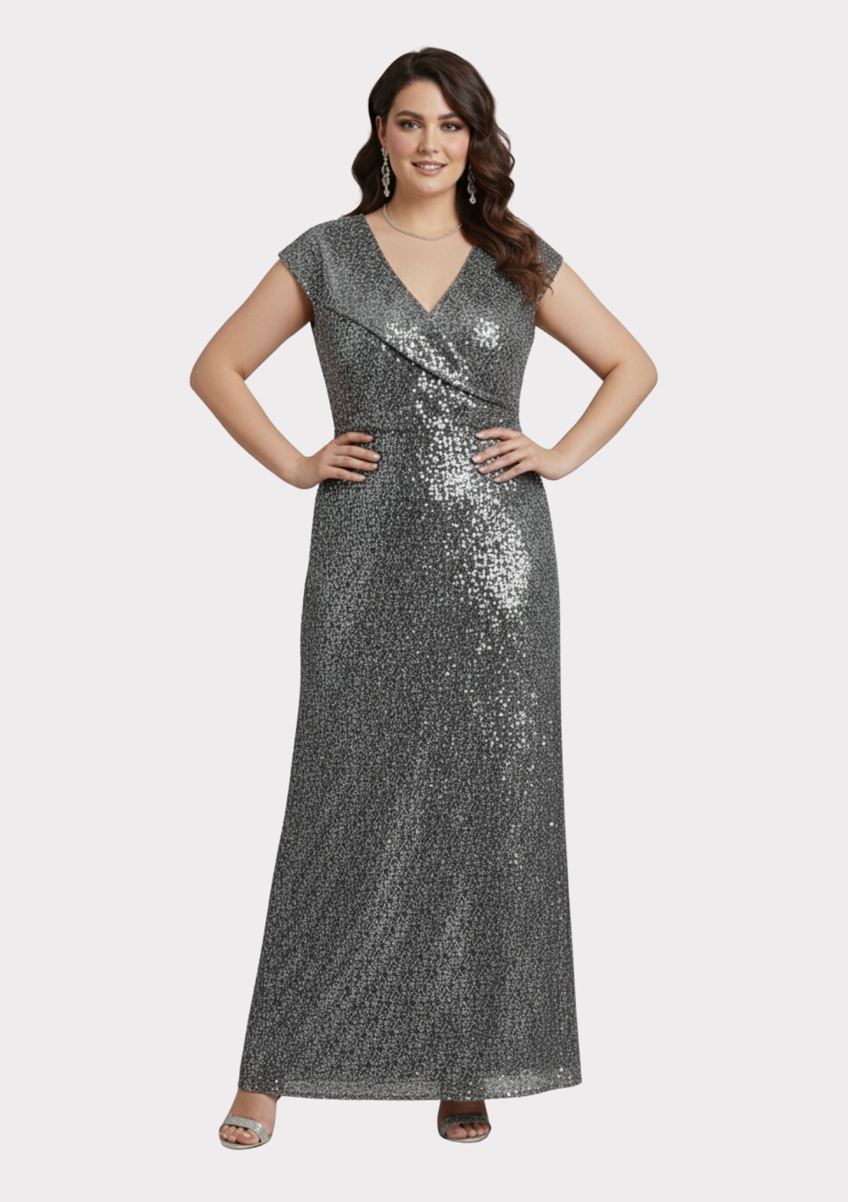 Büyük Beden Gri Renkli Payetli Likralı Uzun Abiye