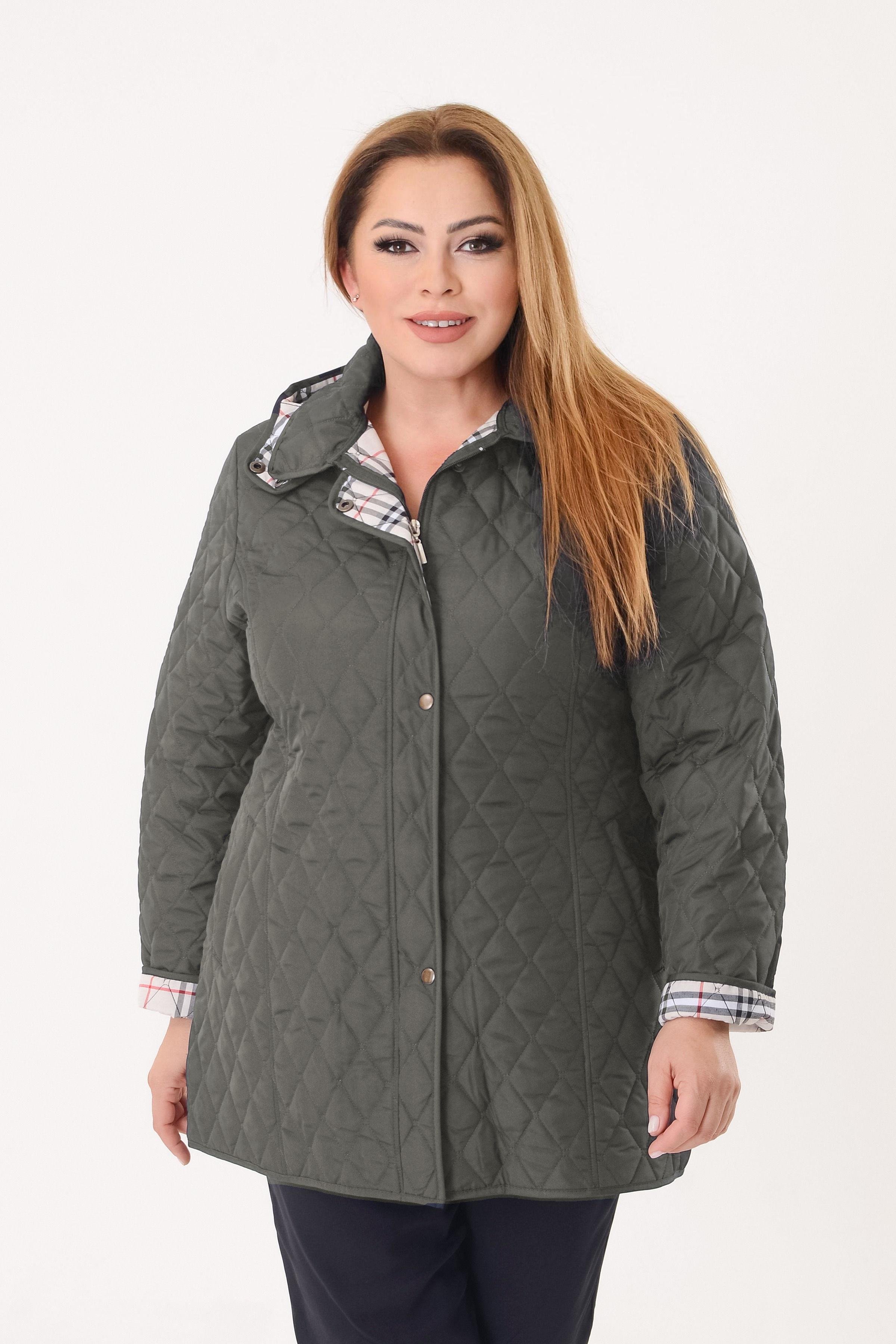 Büyük Beden Haki Renk İçi Ekose Desenli Kapitone Mont