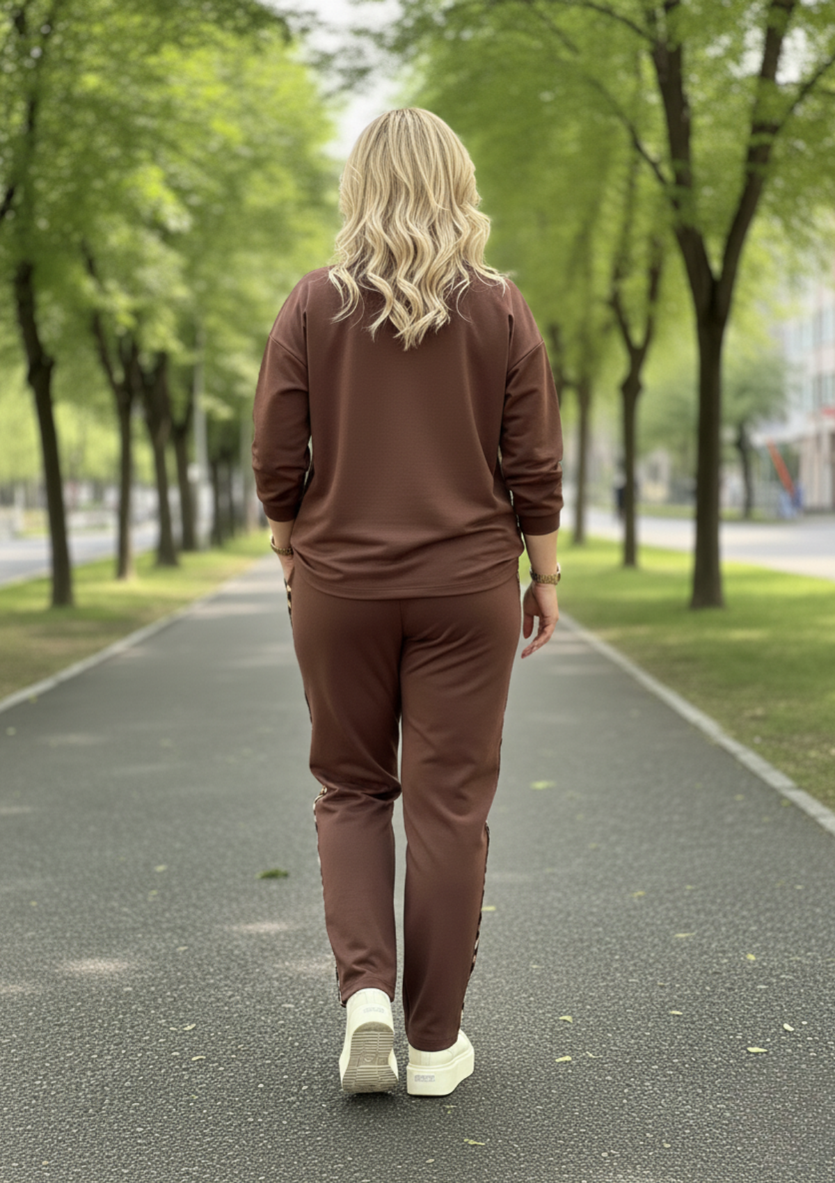 Büyük Beden Kahve Renkli Likralı Polo Yaka Eşofman Takım