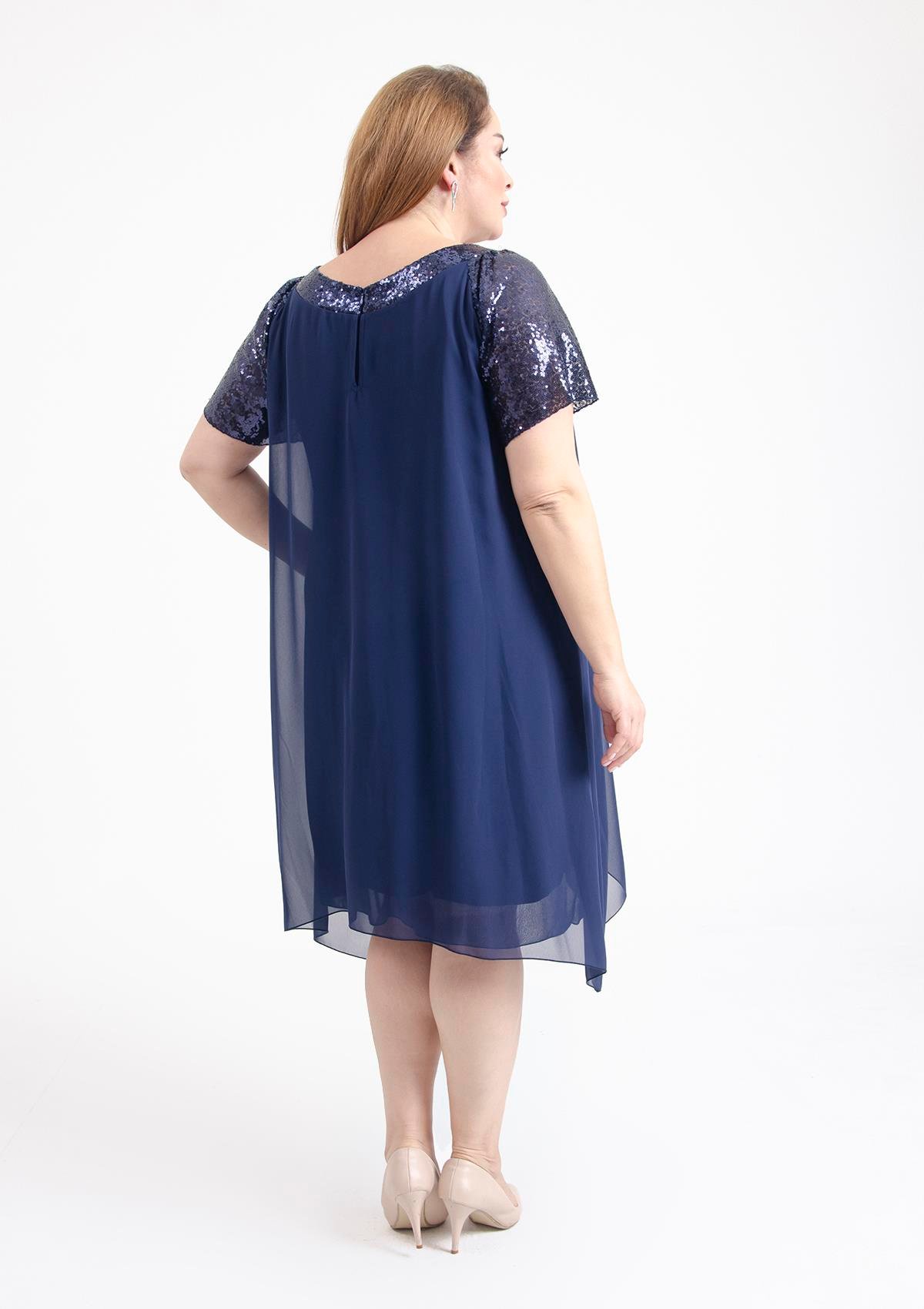Büyük Beden Lacivert Renkli V Yakalı Pul Payet Detaylı Şifon Kısa Abiye Elbise