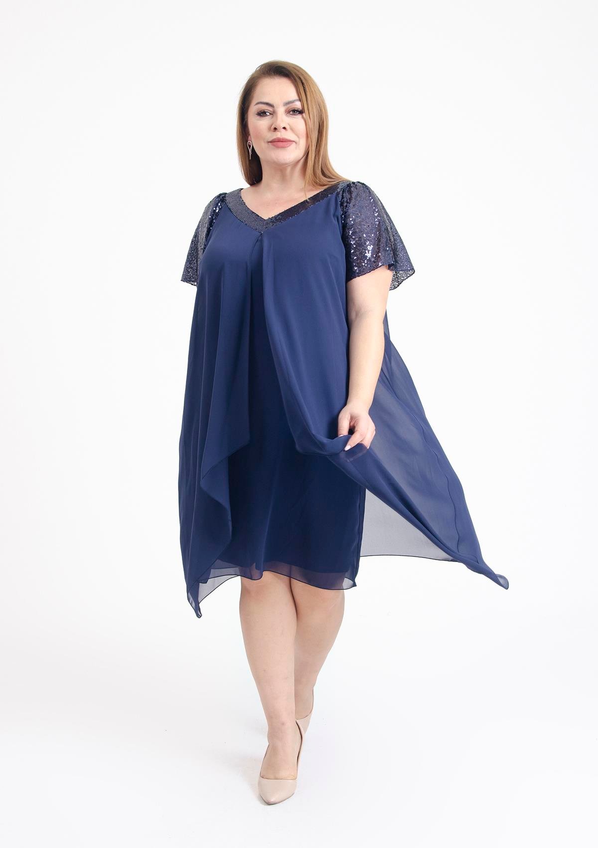 Büyük Beden Lacivert Renkli V Yakalı Pul Payet Detaylı Şifon Kısa Abiye Elbise