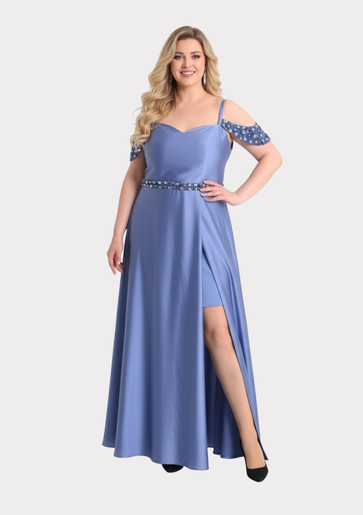 Büyük Beden Mavi Renkli Omzu Açık Saten Uzun Abiye Elbise