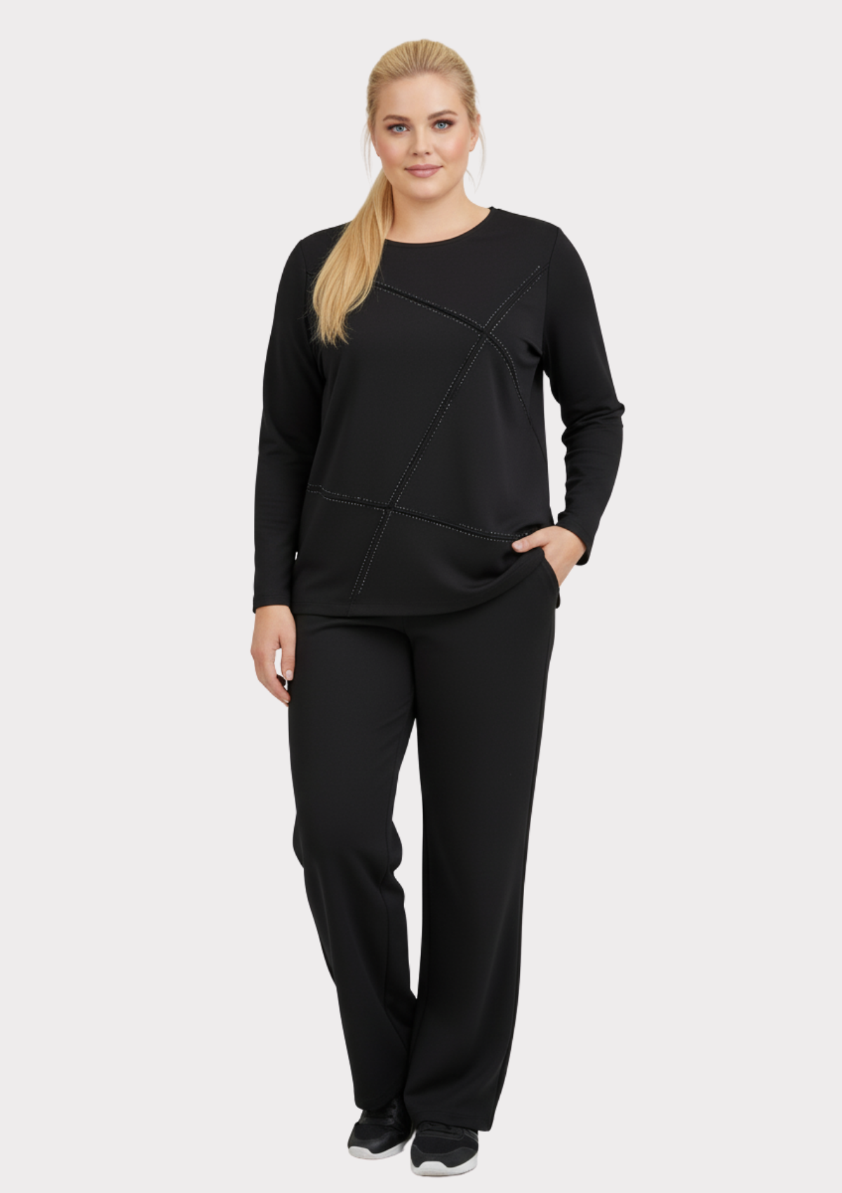 Büyük Beden Siyah Renkli Likralı Taş Baskılı Eşofman Takım