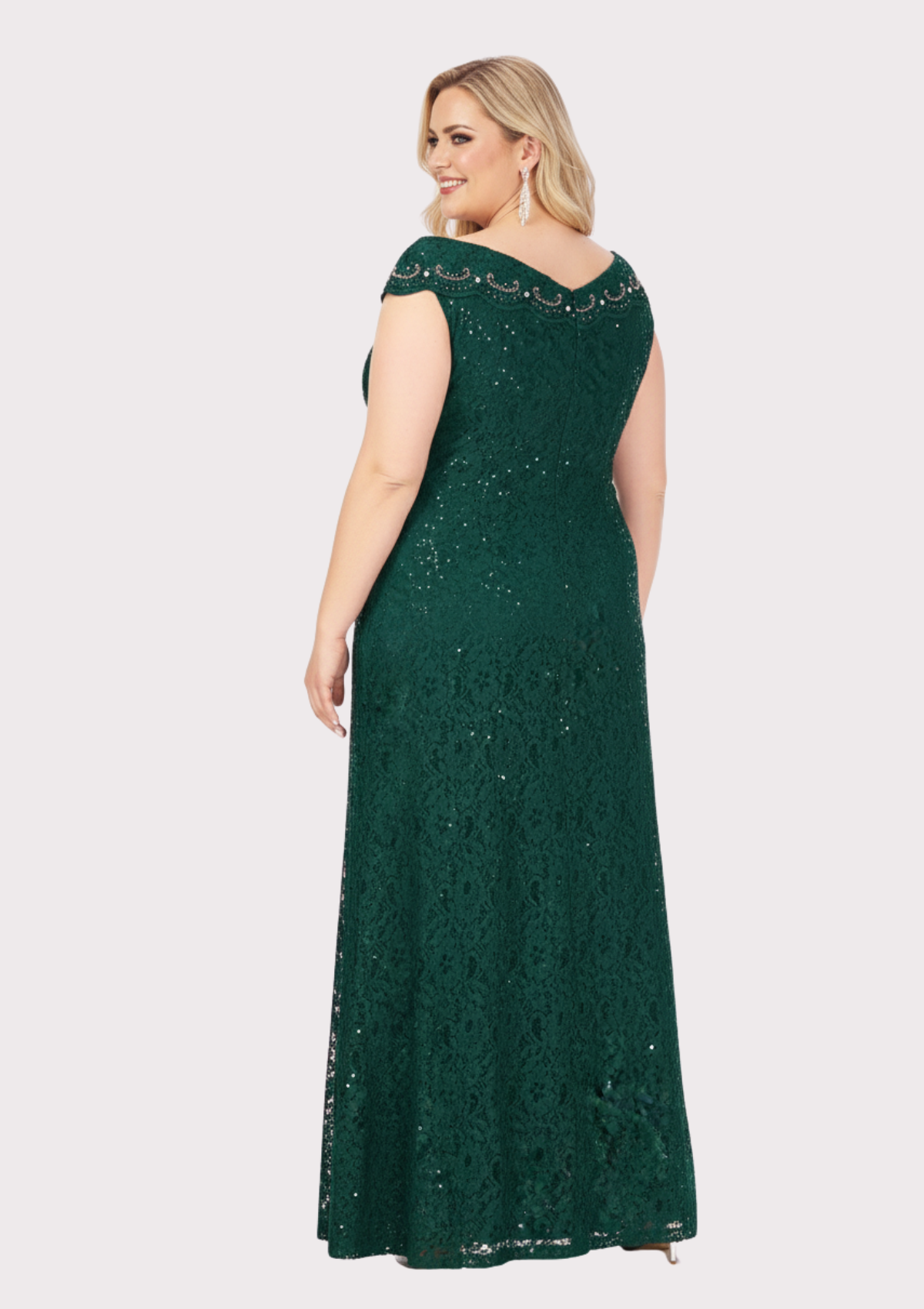 Büyük Beden Yeşil Renkli DantelBüyük Beden Abiye Elbise