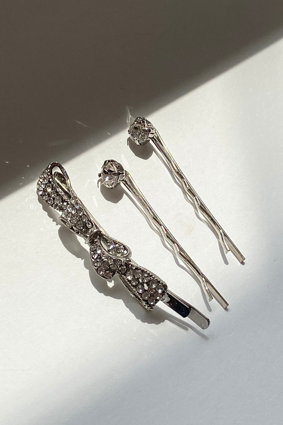 Taşlı Hediye Yan Toka Seti Gümüş