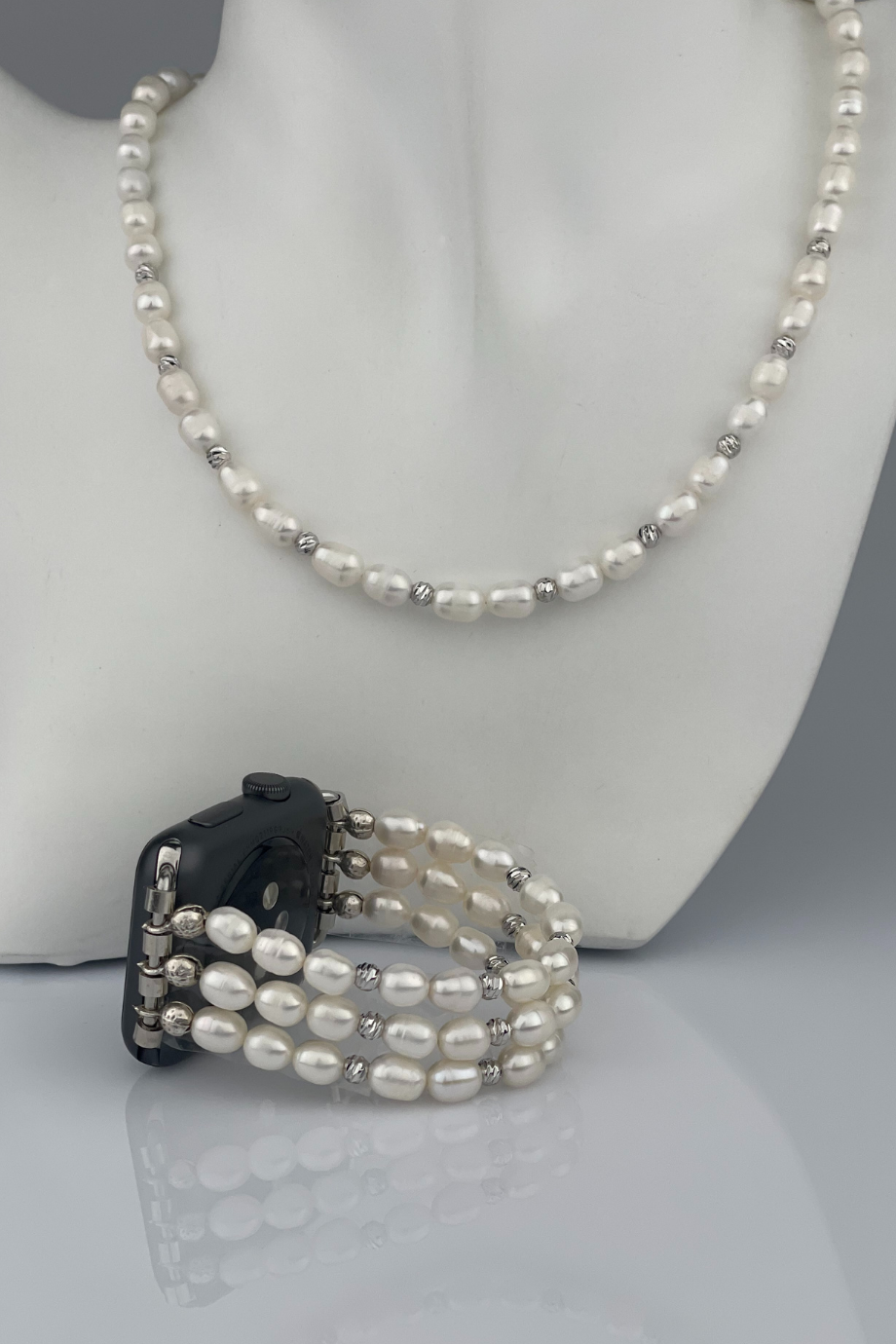 Gümüş Apple Watch Kordon