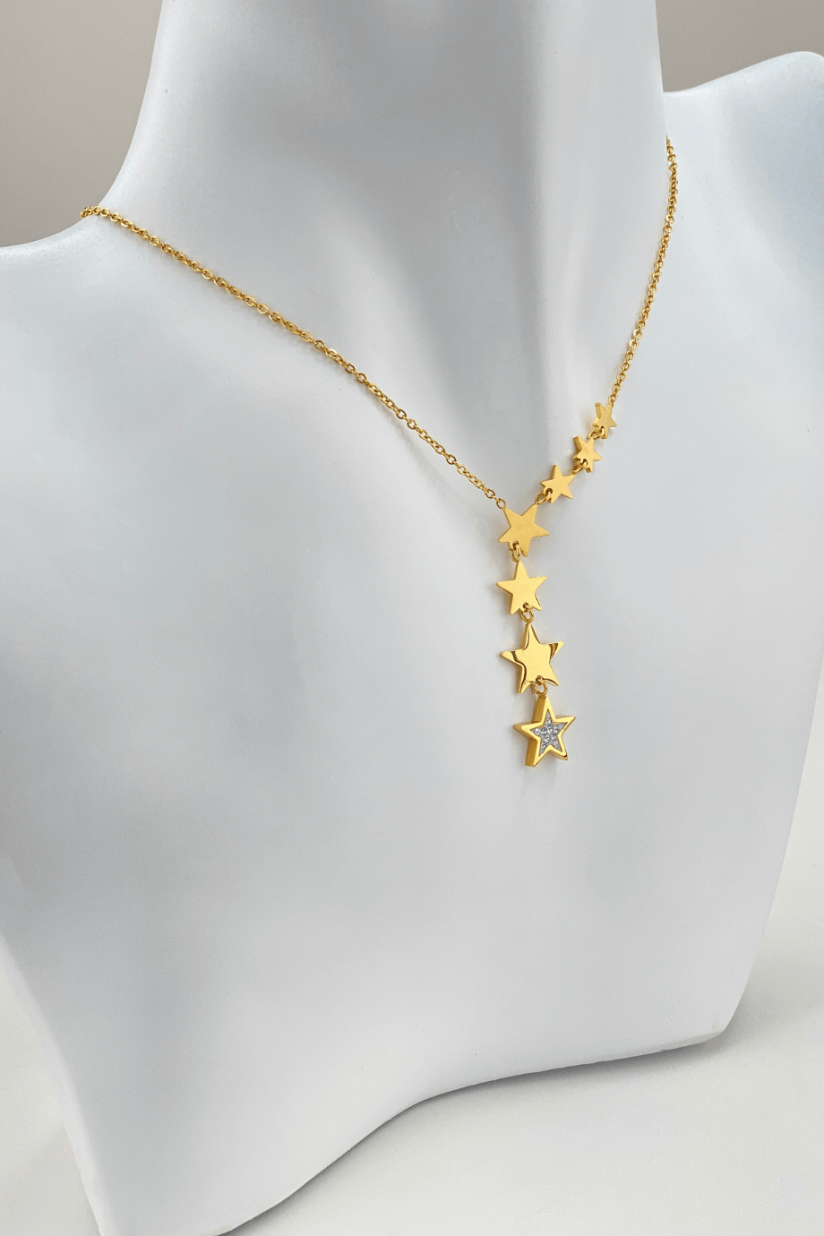 Altın Kaplama Yıldız Kolye Modelleri