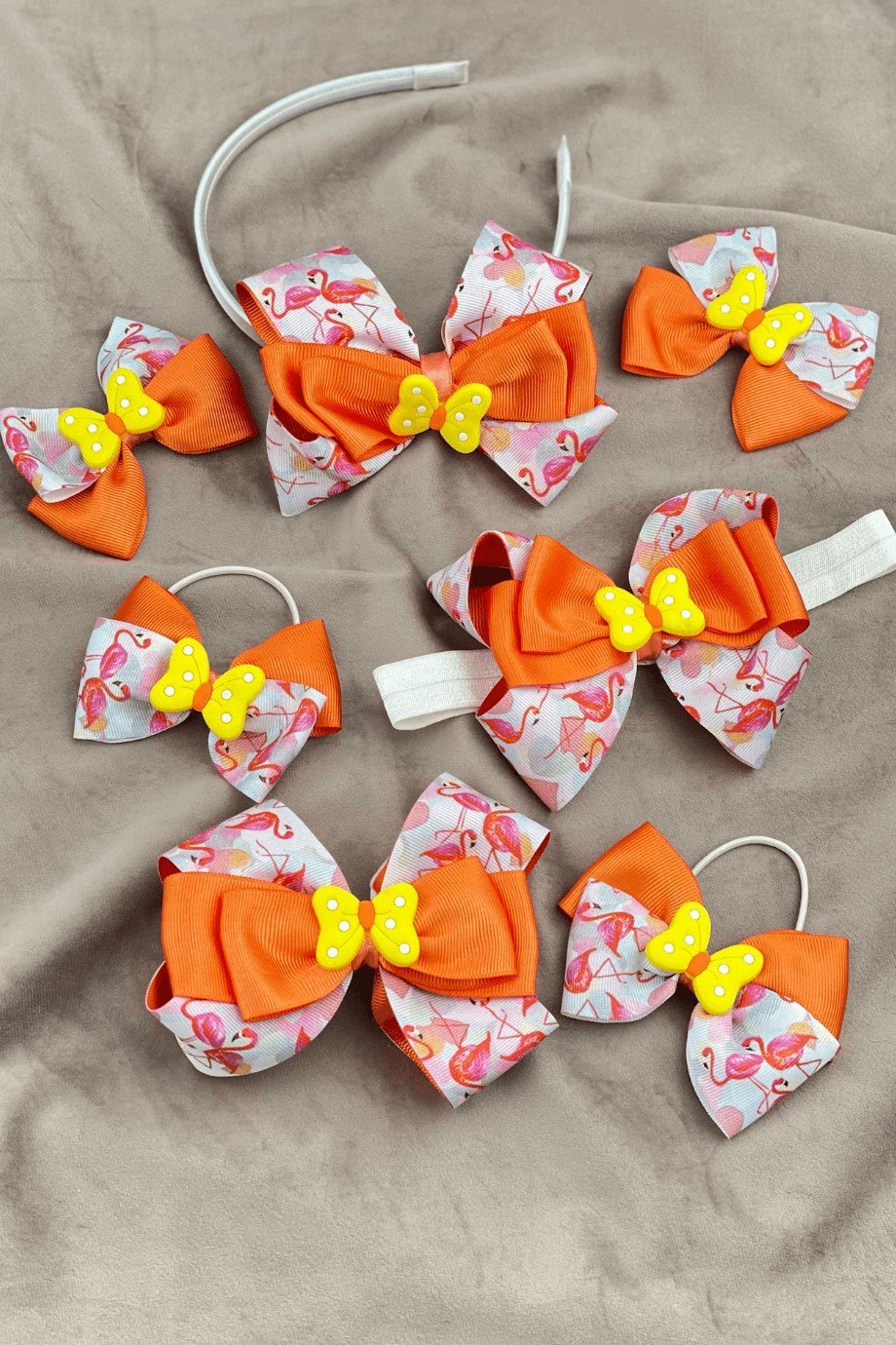 Kelebek Figürlü Kurdelalı Çocuk Toka Seti Turuncu