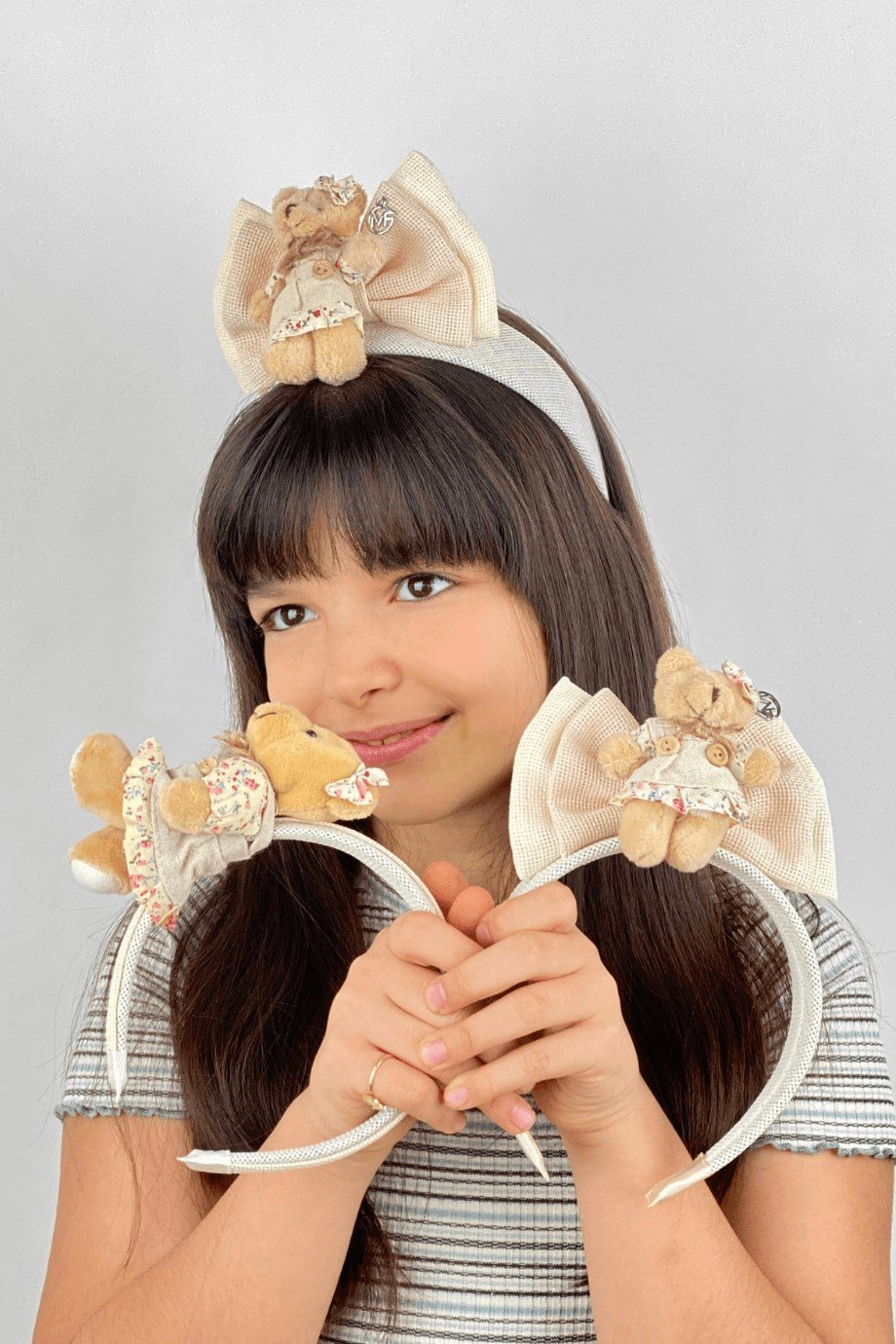 Macfame Bej Fiyonk Detaylı Ayıcıklı Keten Taç