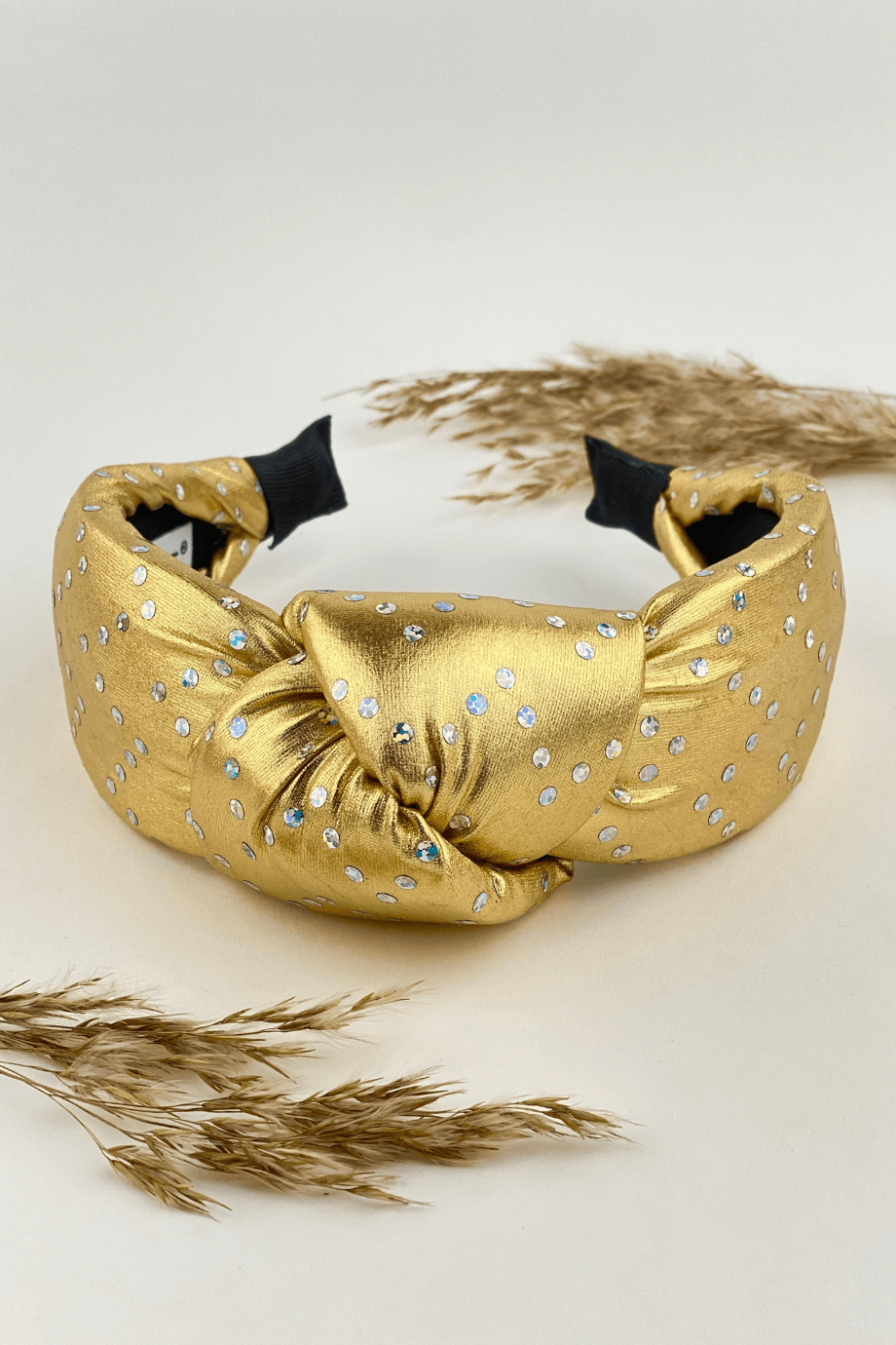 Kadın Pullu Düğümlü Saç Tacı