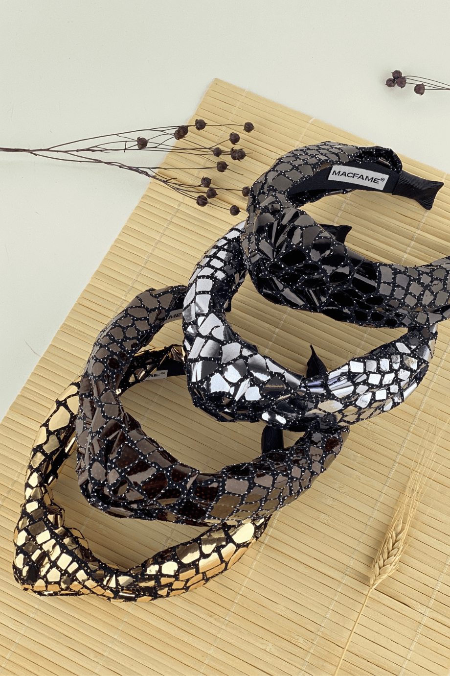 Timsah Desenli Taç Altın