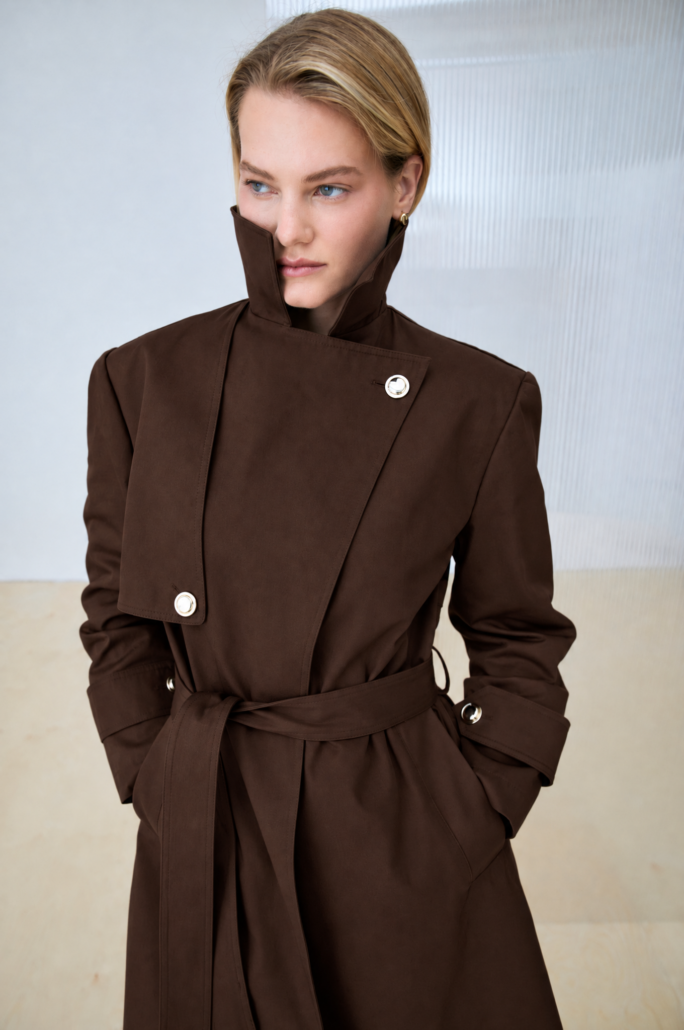 GOLDEN LONG TRENCH COAT BROWN