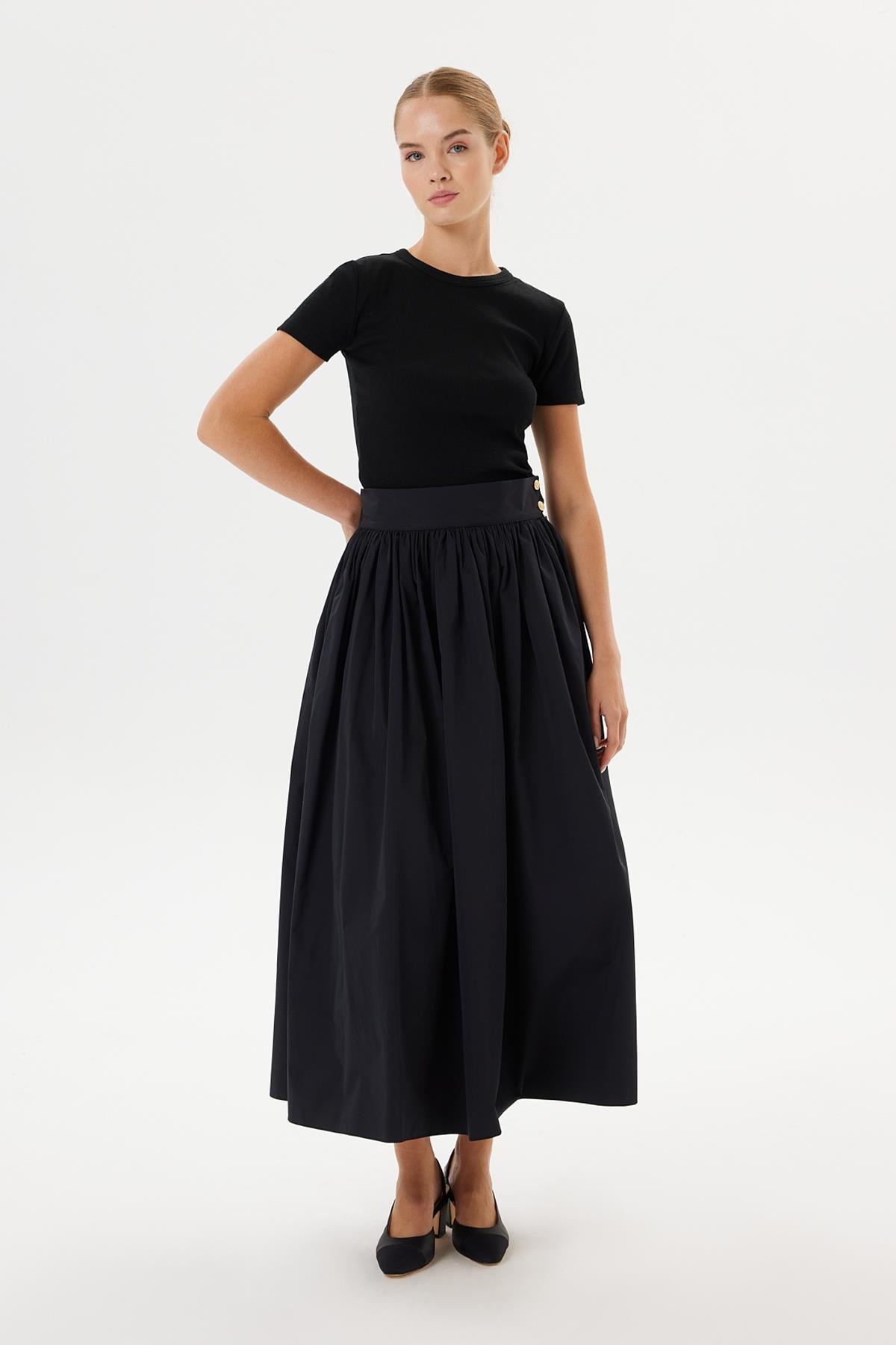 LORA SKIRT BLACK