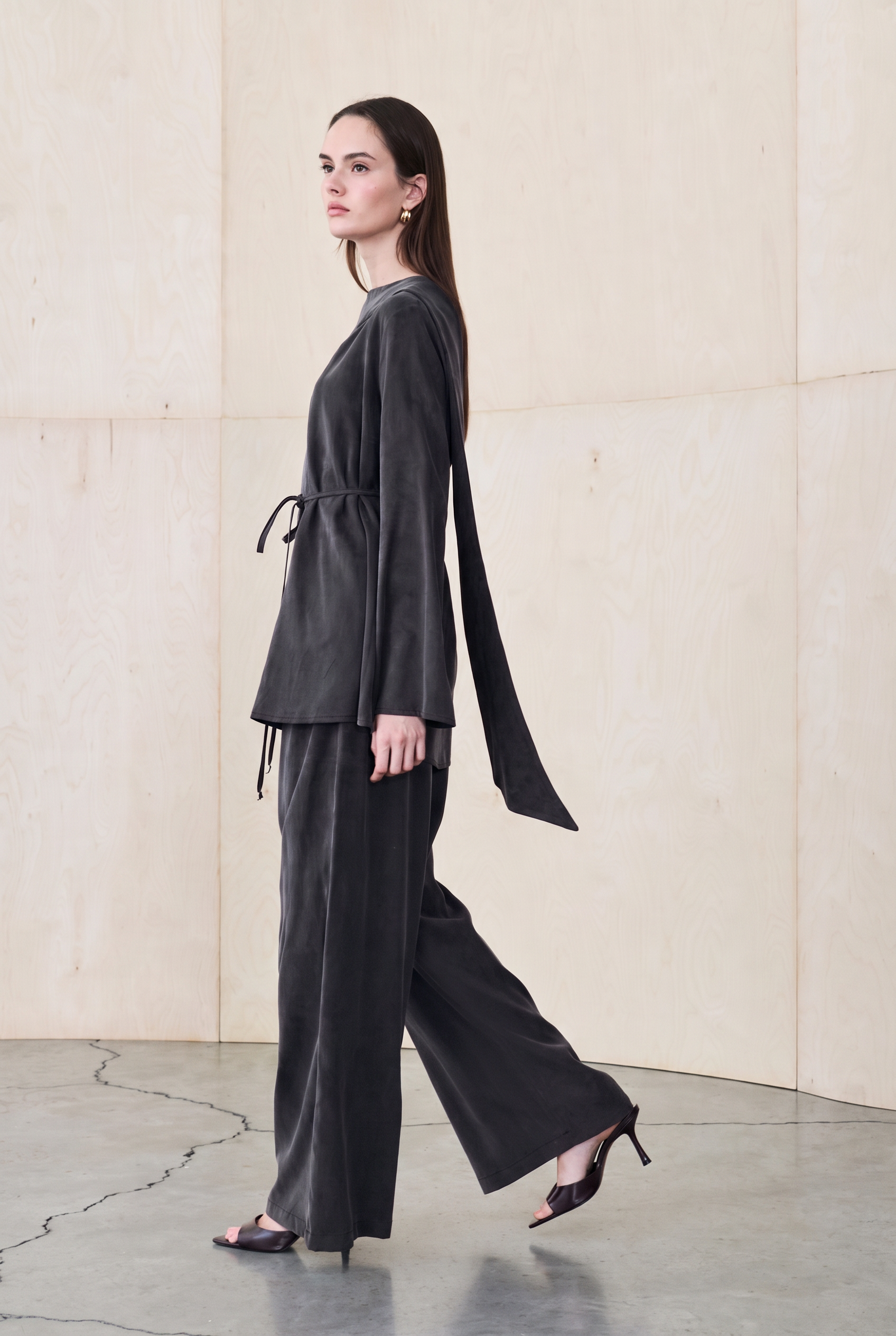 LUCAS LYOCELL SHAWL DETAIL PANTS SET BLACK