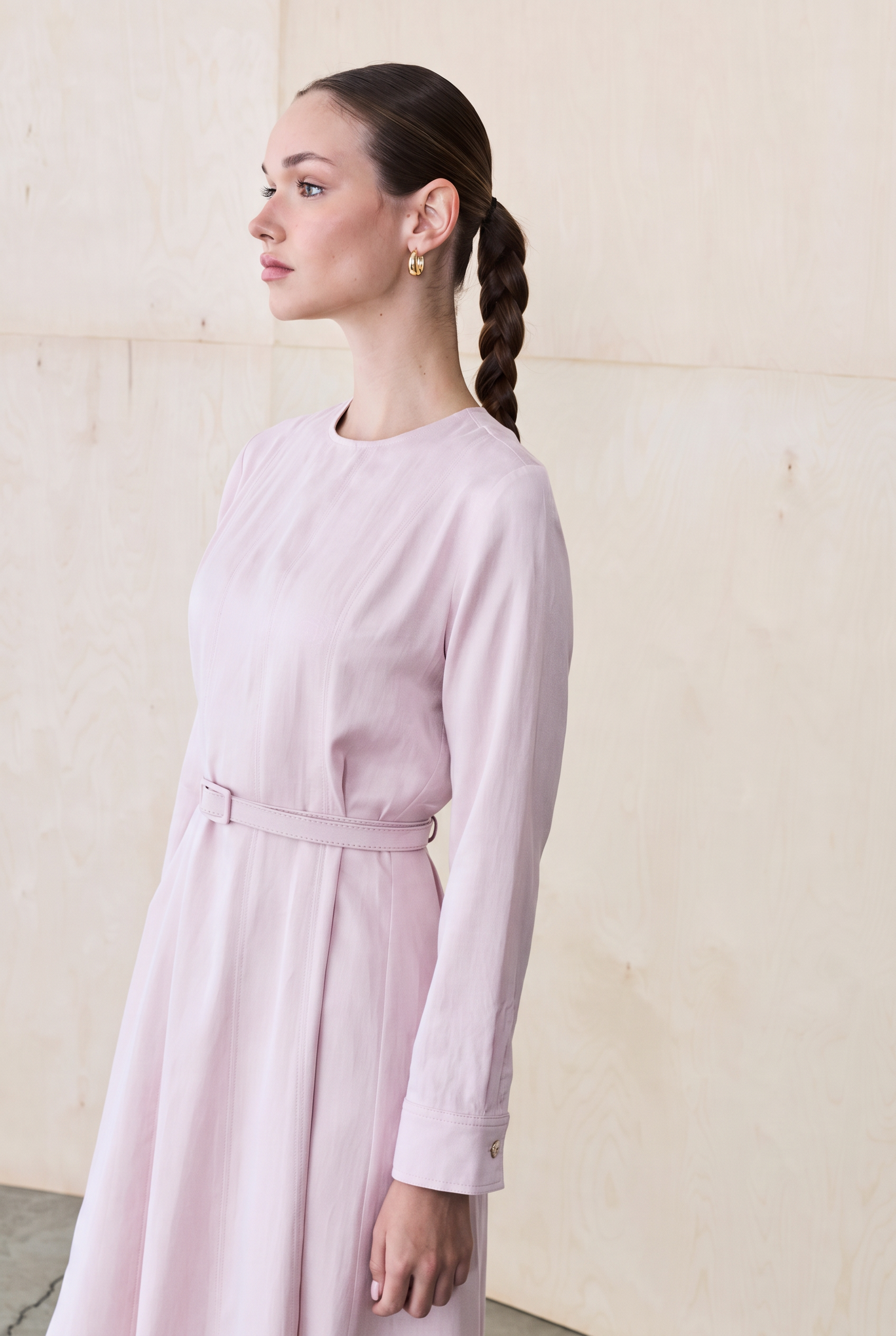 MELEN LYOCELL PANEL DETAIL DRESS POWDER