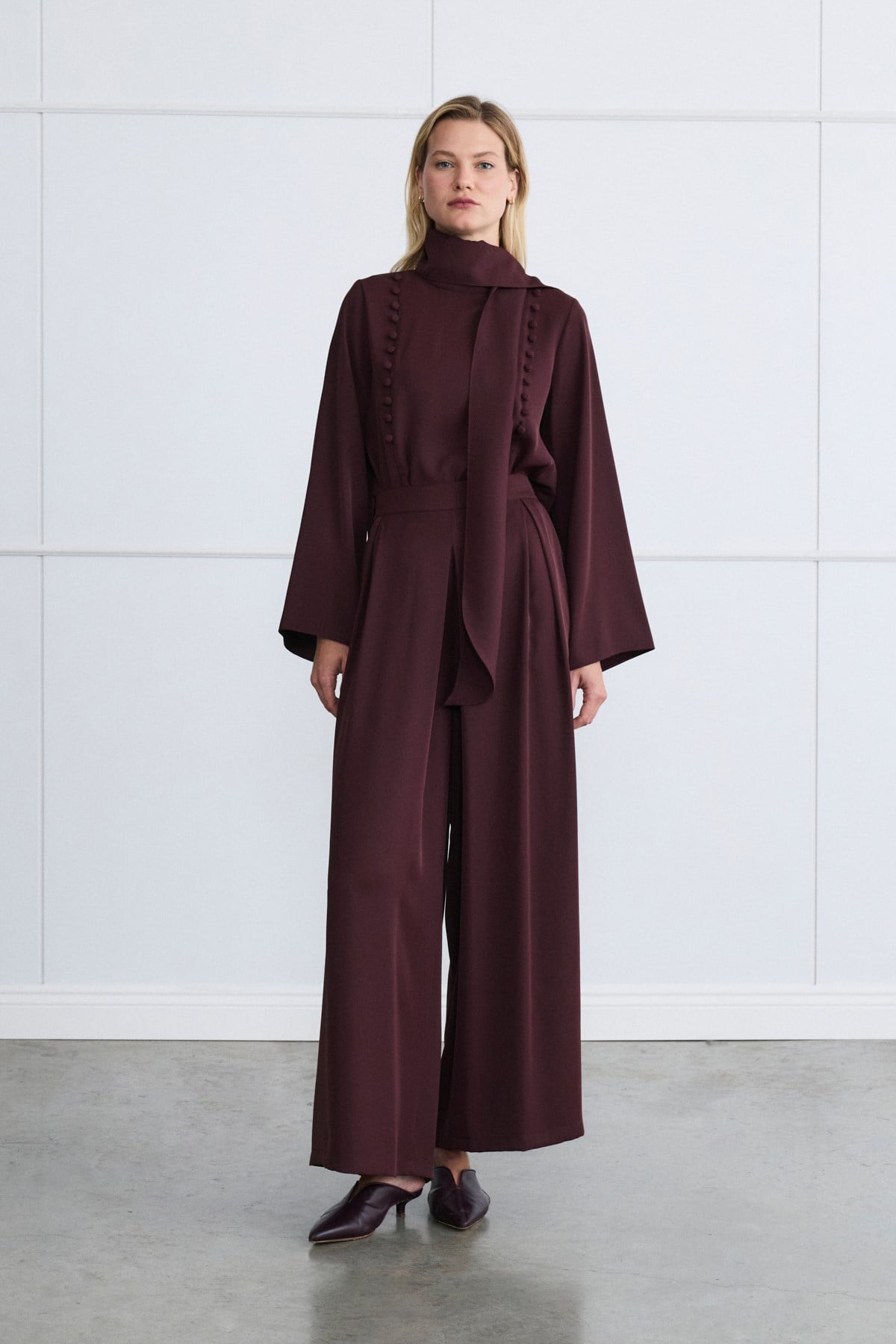 MIORI MISSE BRIT BUTTONED SOFT-TOUCH PANTS SET BURGUNDY
