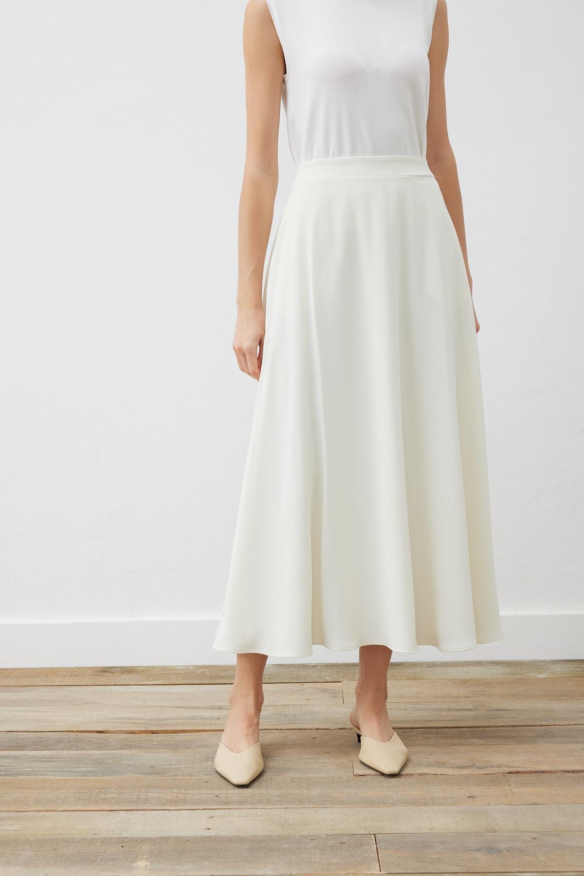 RİNA KREP KLOŞ ETEK EKRU