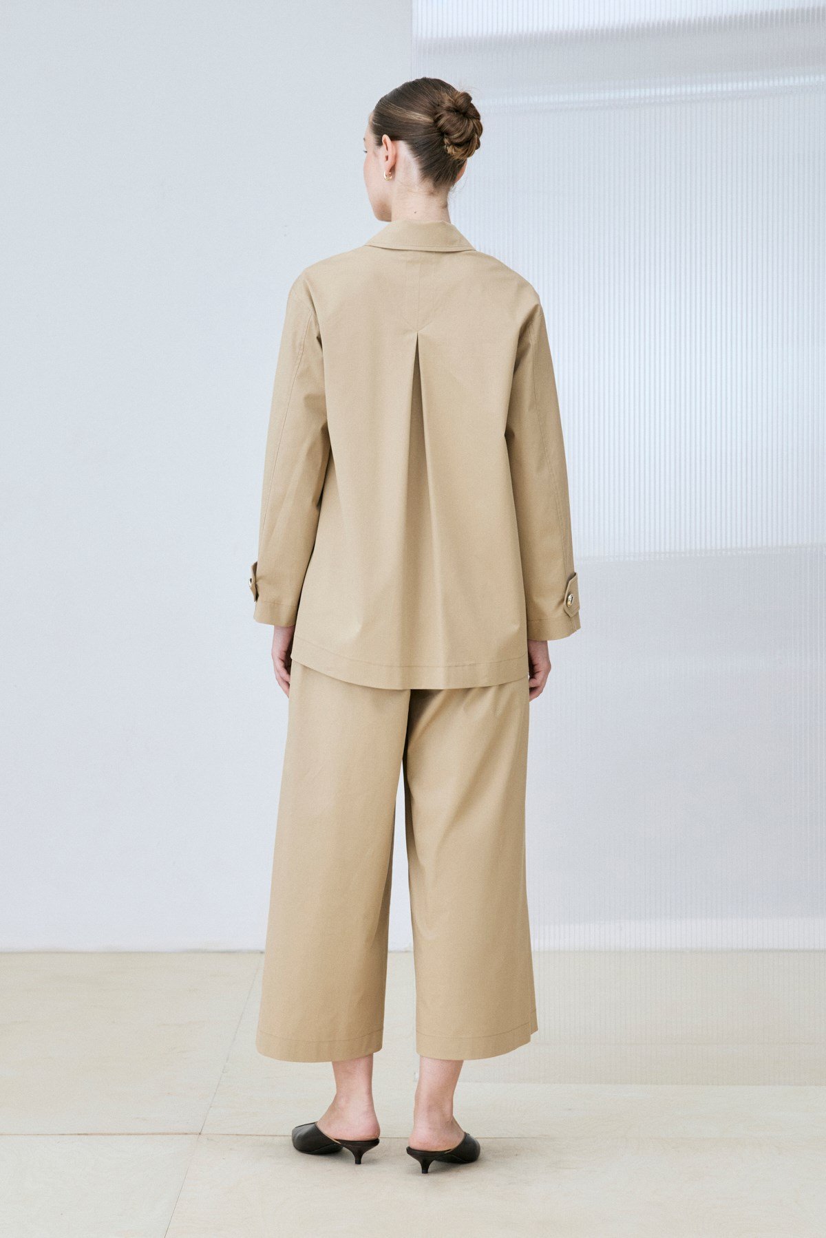 SANDA GOLD DÜĞMELİ CEKET PANTOLON TAKIM CAMEL