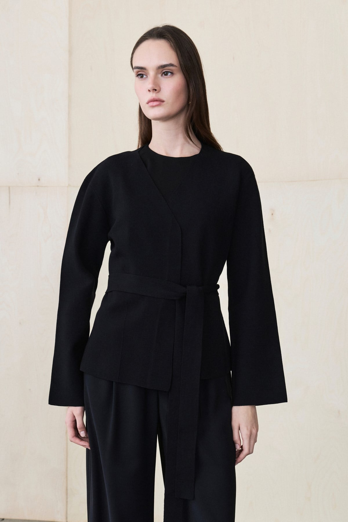 SİMA RAYON TRİKO CEKET SİYAH