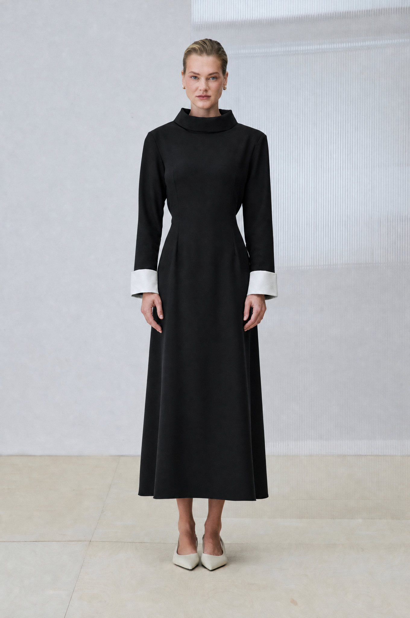 VIOLA CUFF DETAIL DRESS BLACK