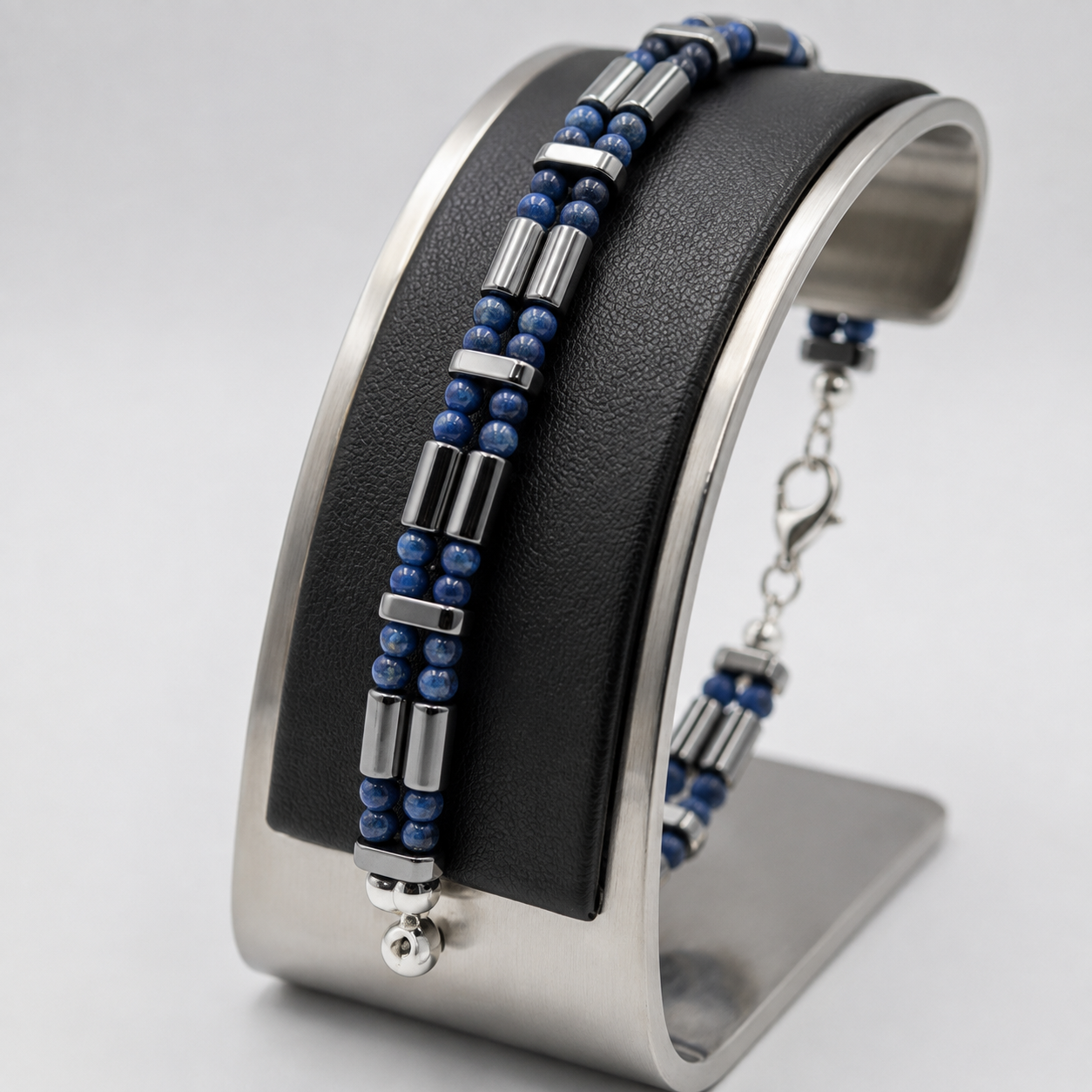 SAPPHIRE NOCTIS