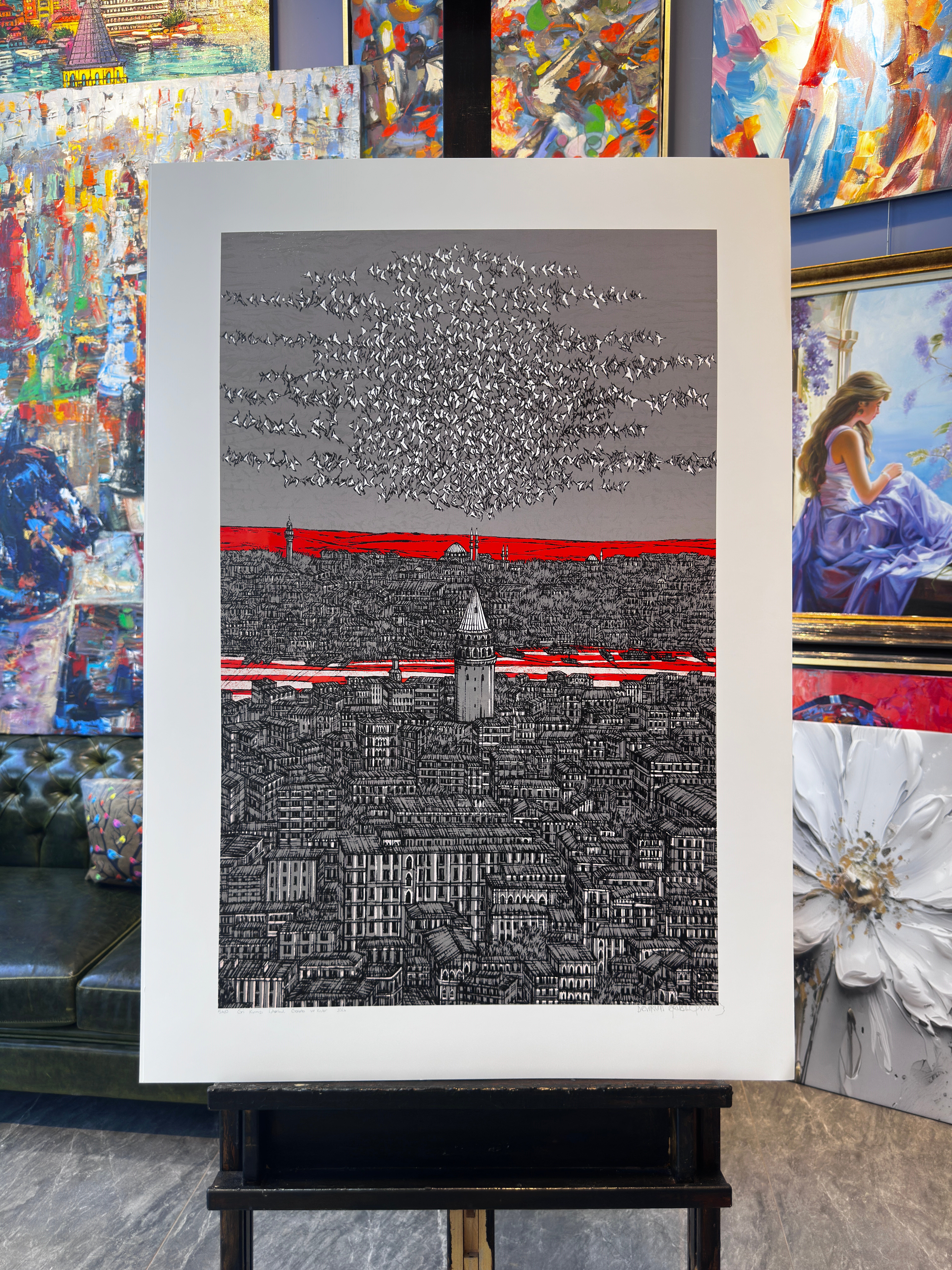 Gri Kırmızı İstanbul Galata ve Kuşlar 5/100  | DEVRİM ERBİL GICLÉE  BASKI