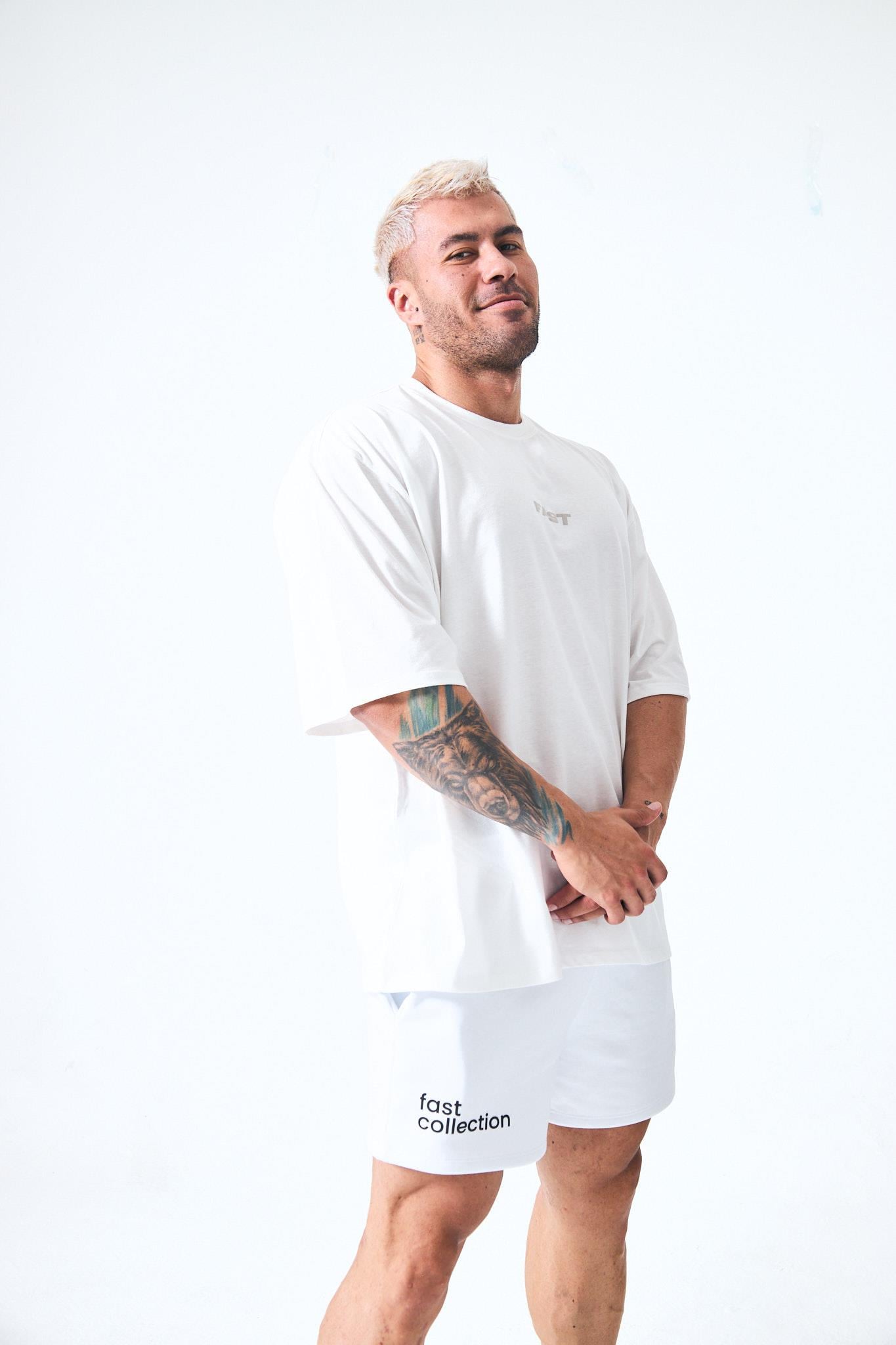 “Fast” Arka Ve Ön Kabartma Baskılı Oversize - Beyaz
