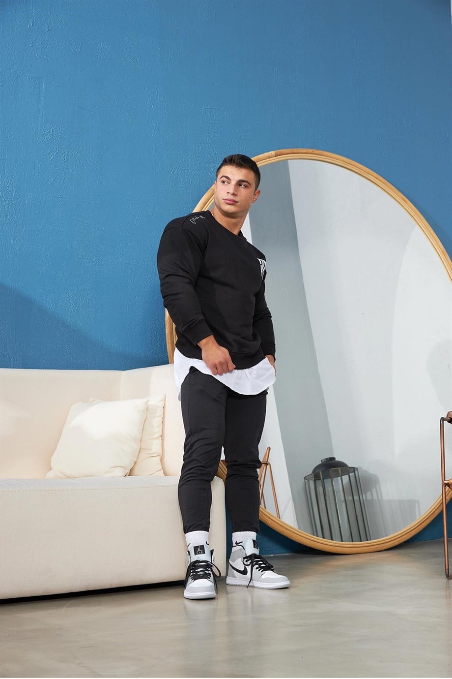 Basic Bisiklet Yaka Oversize Siyah
