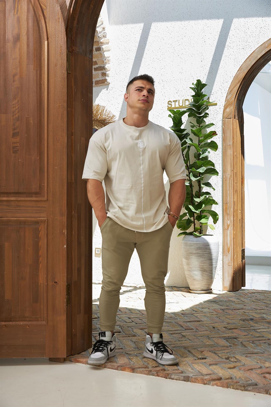Çizgi Detaylı Oversize T-Shirt Taş
