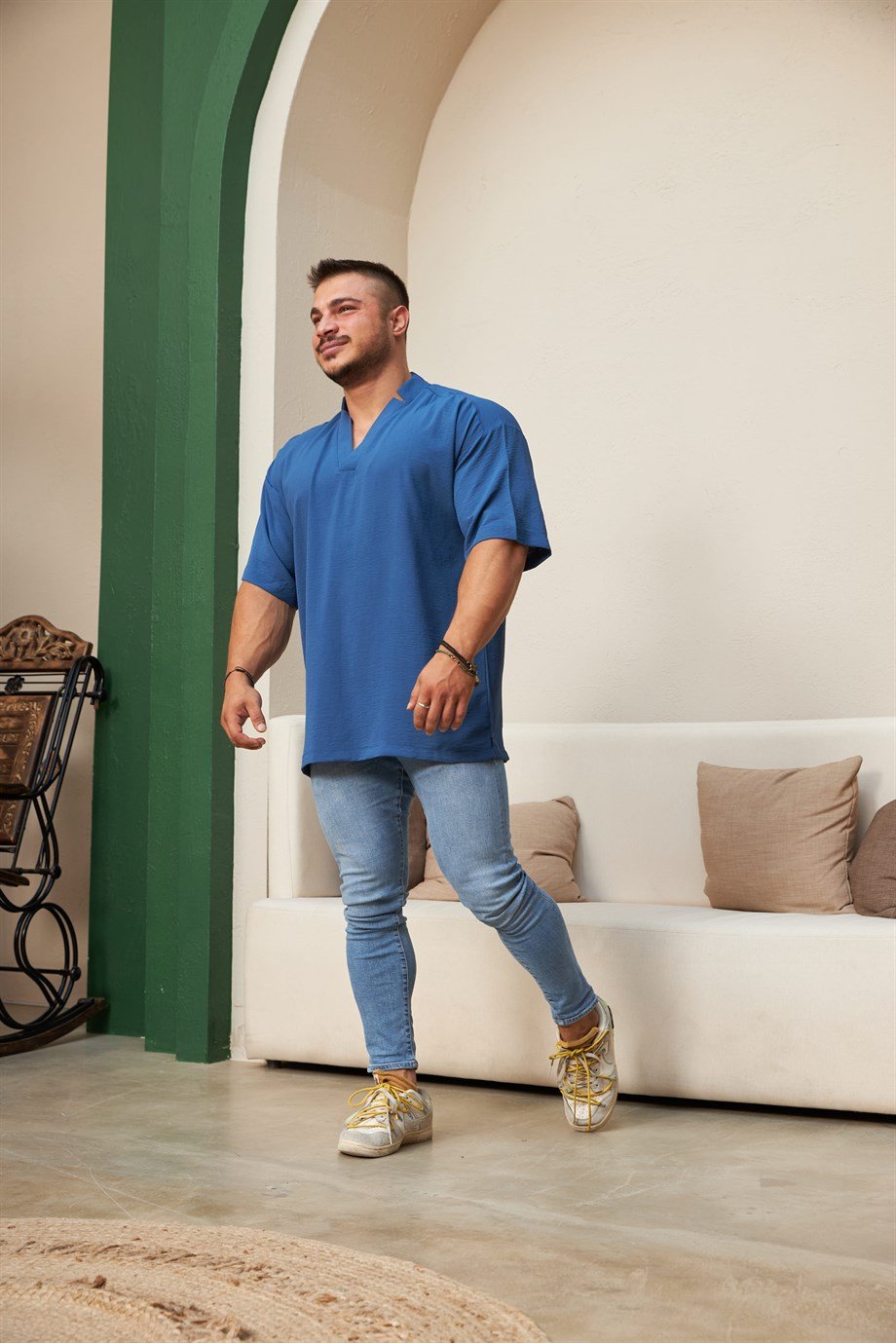 Kısa Kollu V Yaka Oversize Gömlek Lacivert