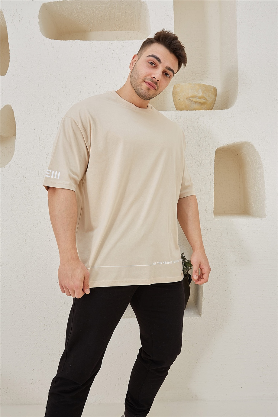 Kol Detaylı Bej Oversize T-Shirt
