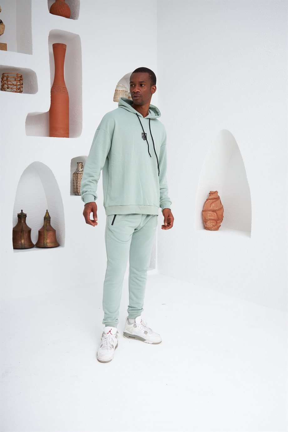 Logo Kabartmalı Kapüşonlu Sweatshirt