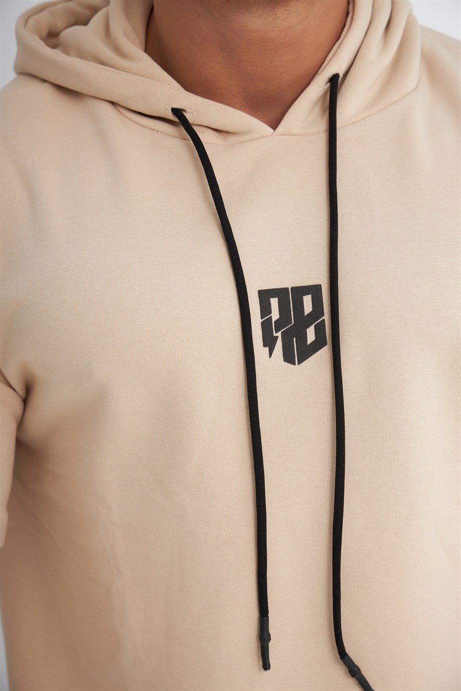 Logo Kabartmalı Kapüşonlu Sweatshirt