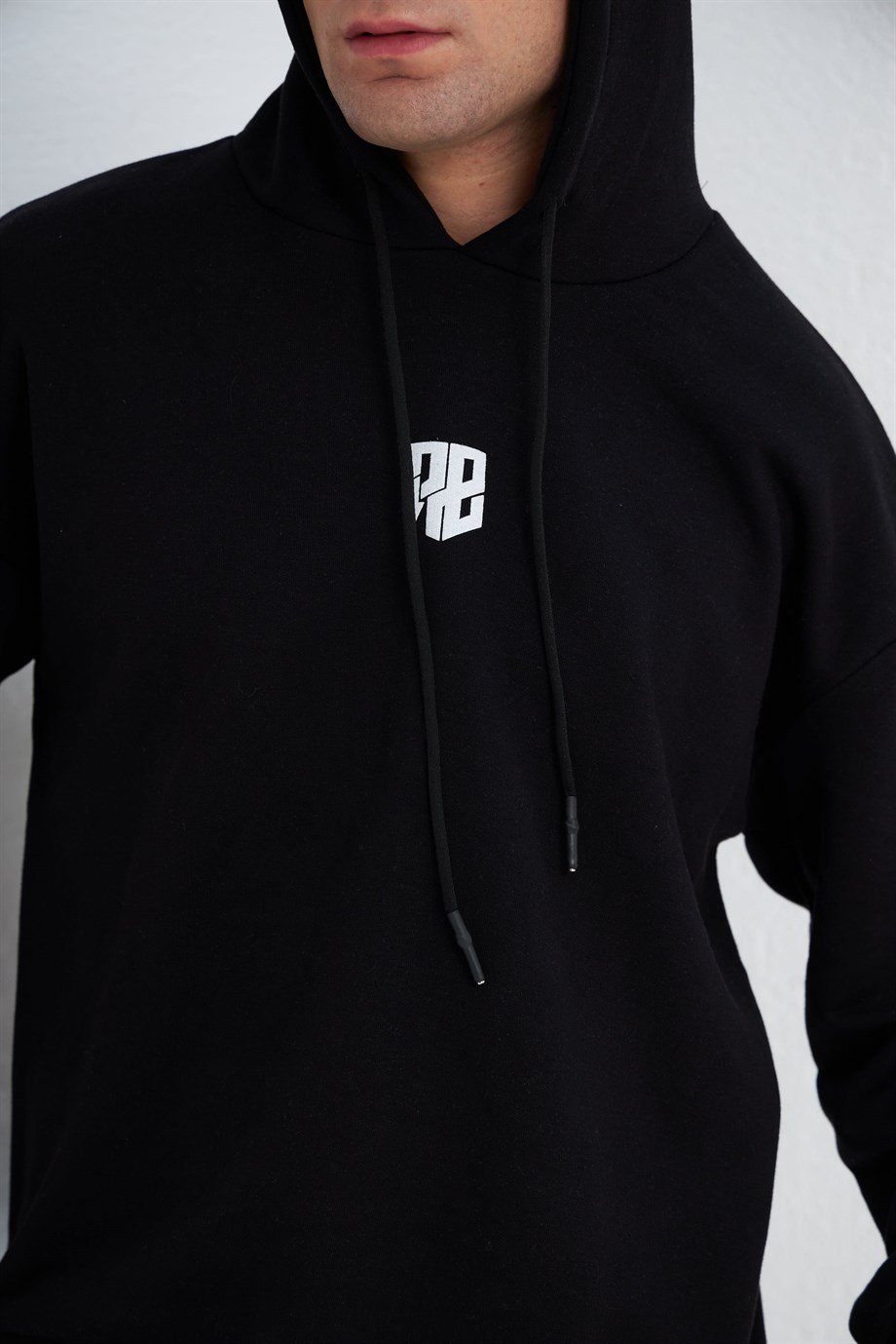 Logo Kabartmalı Kapüşonlu Sweatshirt
