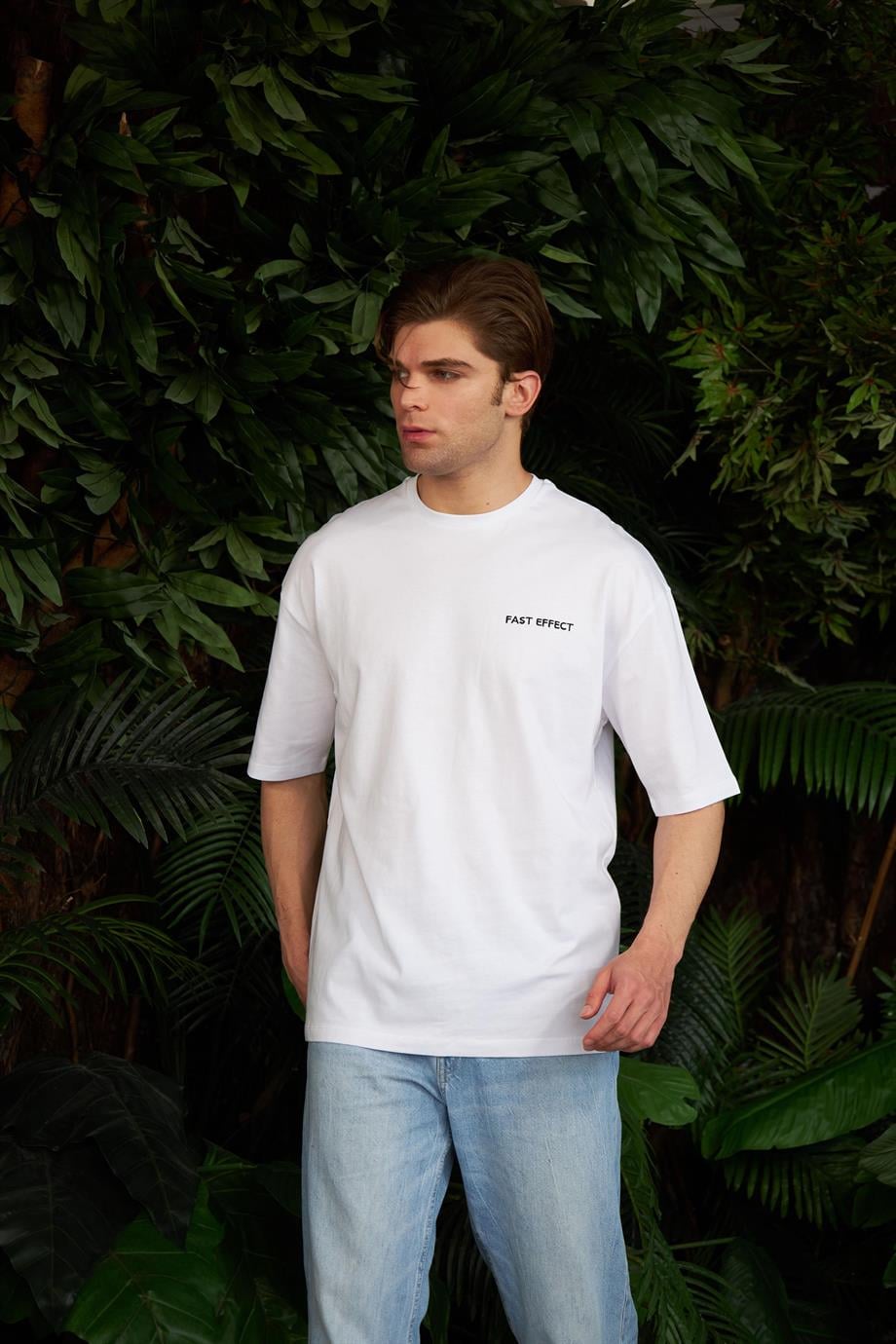 Nakış Detaylı Oversize Tshirt